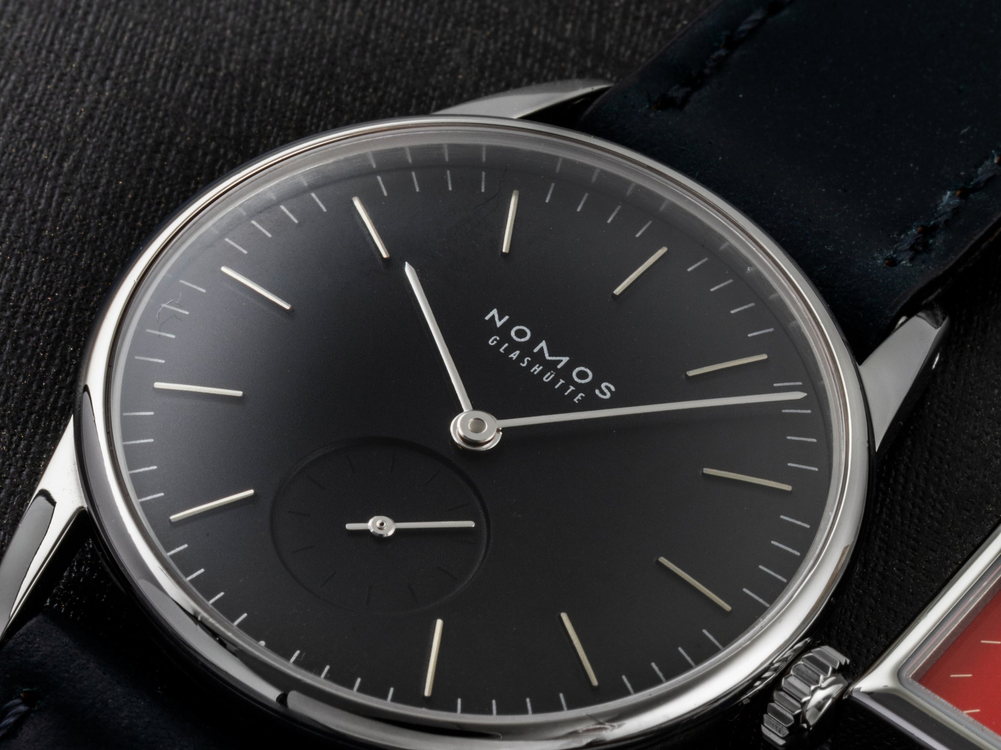 Nomos Glashuette Uhr Nahaufnahme
