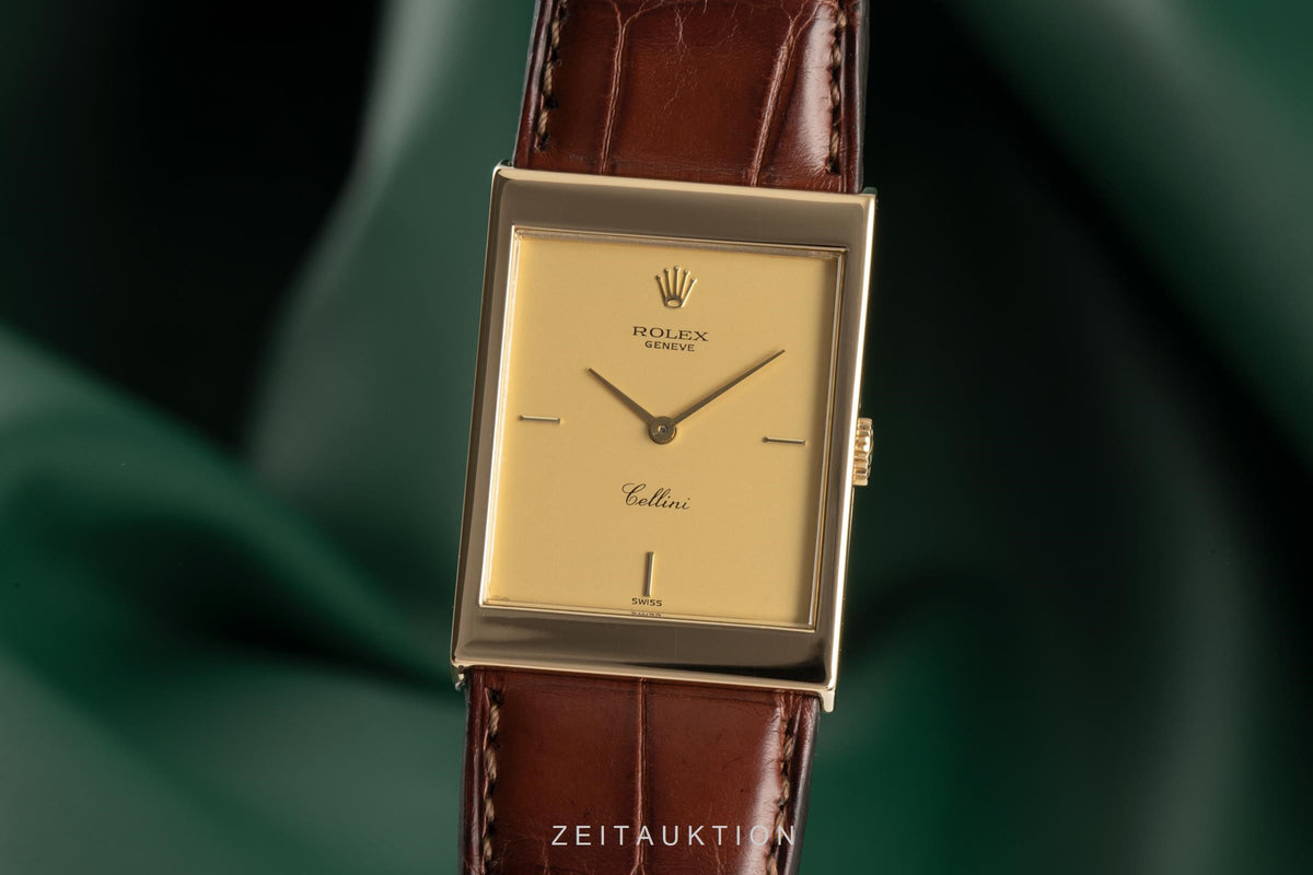 Rolex Cellini 18 ct gold manual winding men's watch 5071  [2100121]