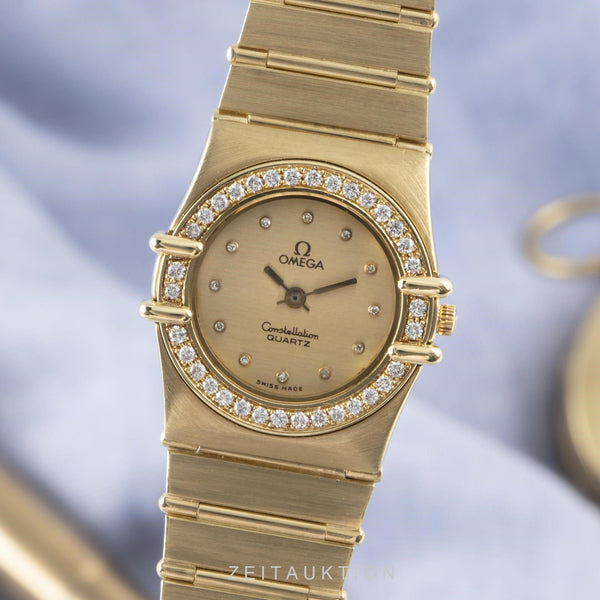 Omega Constellation 18 ct gold quartz women's watch 695.001  [2100422]