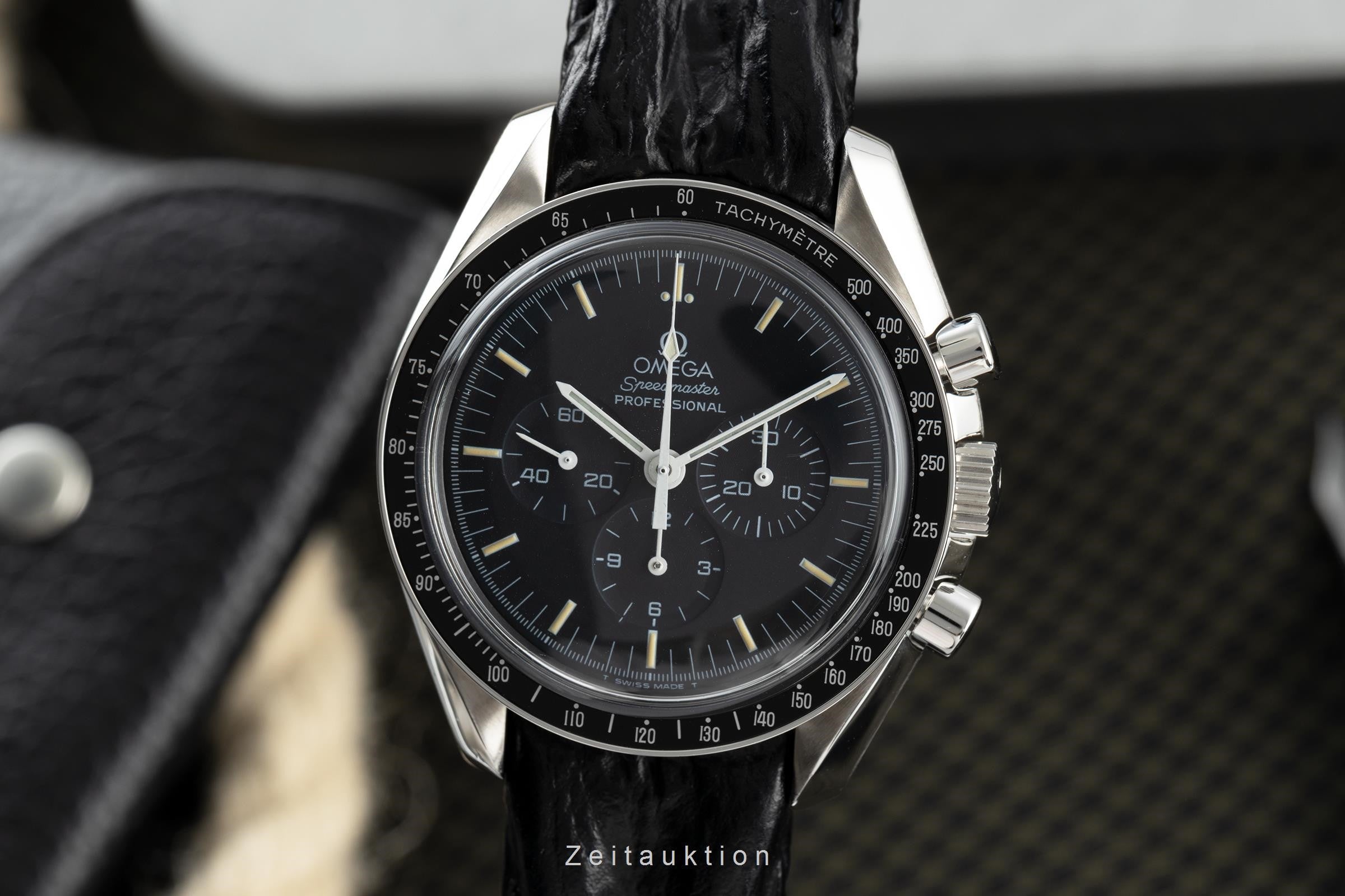 Omega Speedmaster chronograph steel manual winding men's watch 3872.50.01 LP: 5600EUR  [2101607]