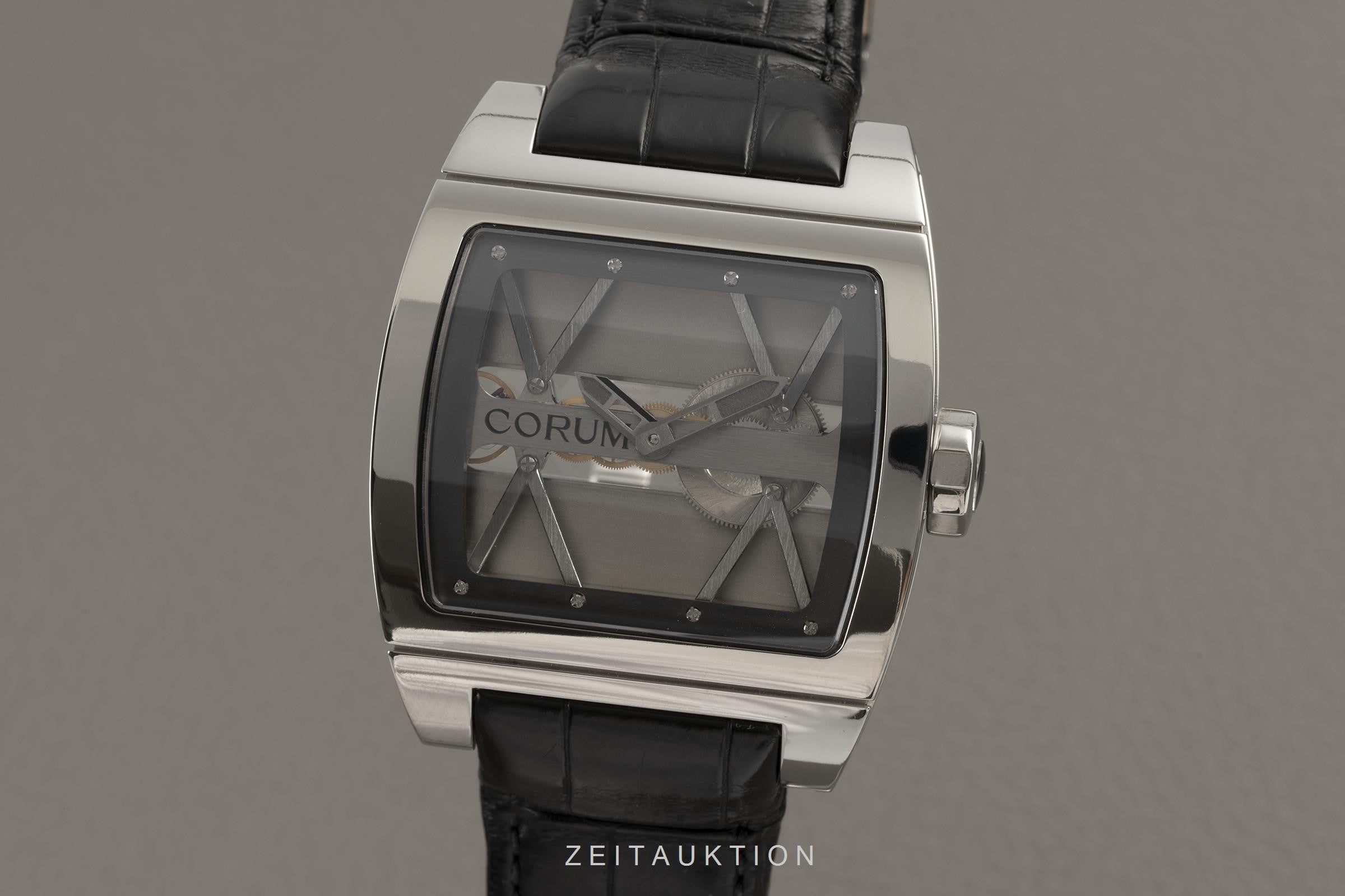 Corum Ti-Bridge titanio cuerda manual reloj para caballeros 05.0040, 007.400.040F8/0000  [2102816]