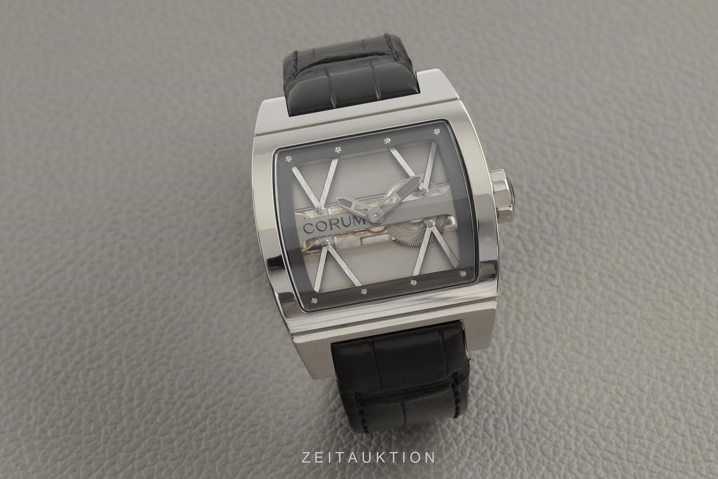 Corum Ti-Bridge titanio cuerda manual reloj para caballeros 05.0040, 007.400.040F8/0000  [2102816]