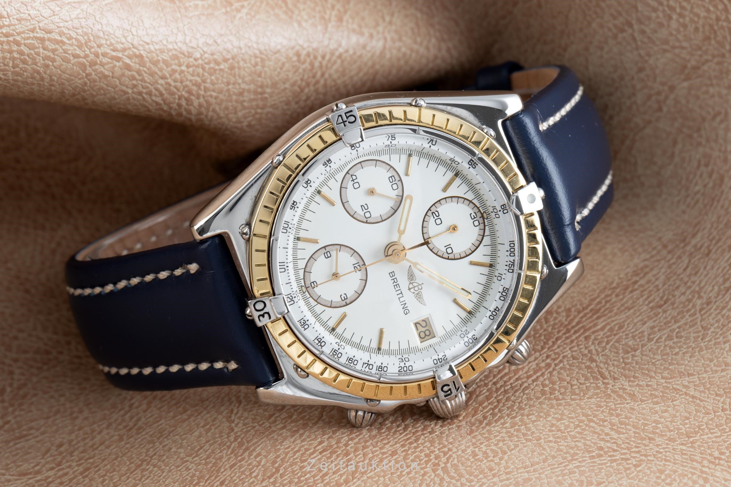 Breitling Chronomat chronographe acier / or  automatique montre pour hommes 81950  [2103150]