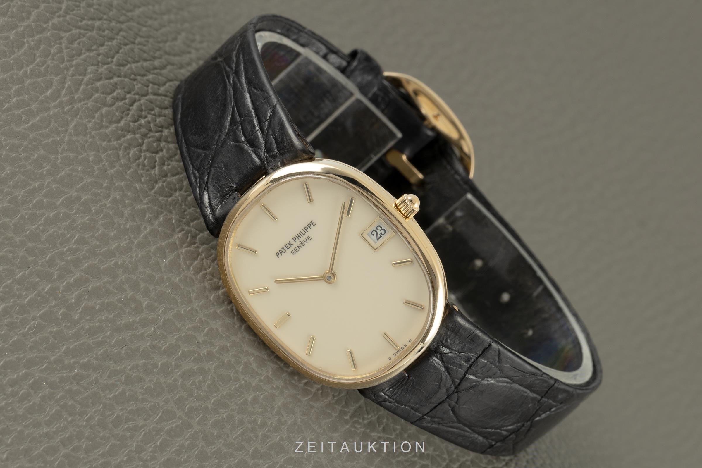 Patek Philippe Ellipse Sigma Dial 18K (0,750) Gold Herrenuhr Ref. 3788 Klassiker [2103297]