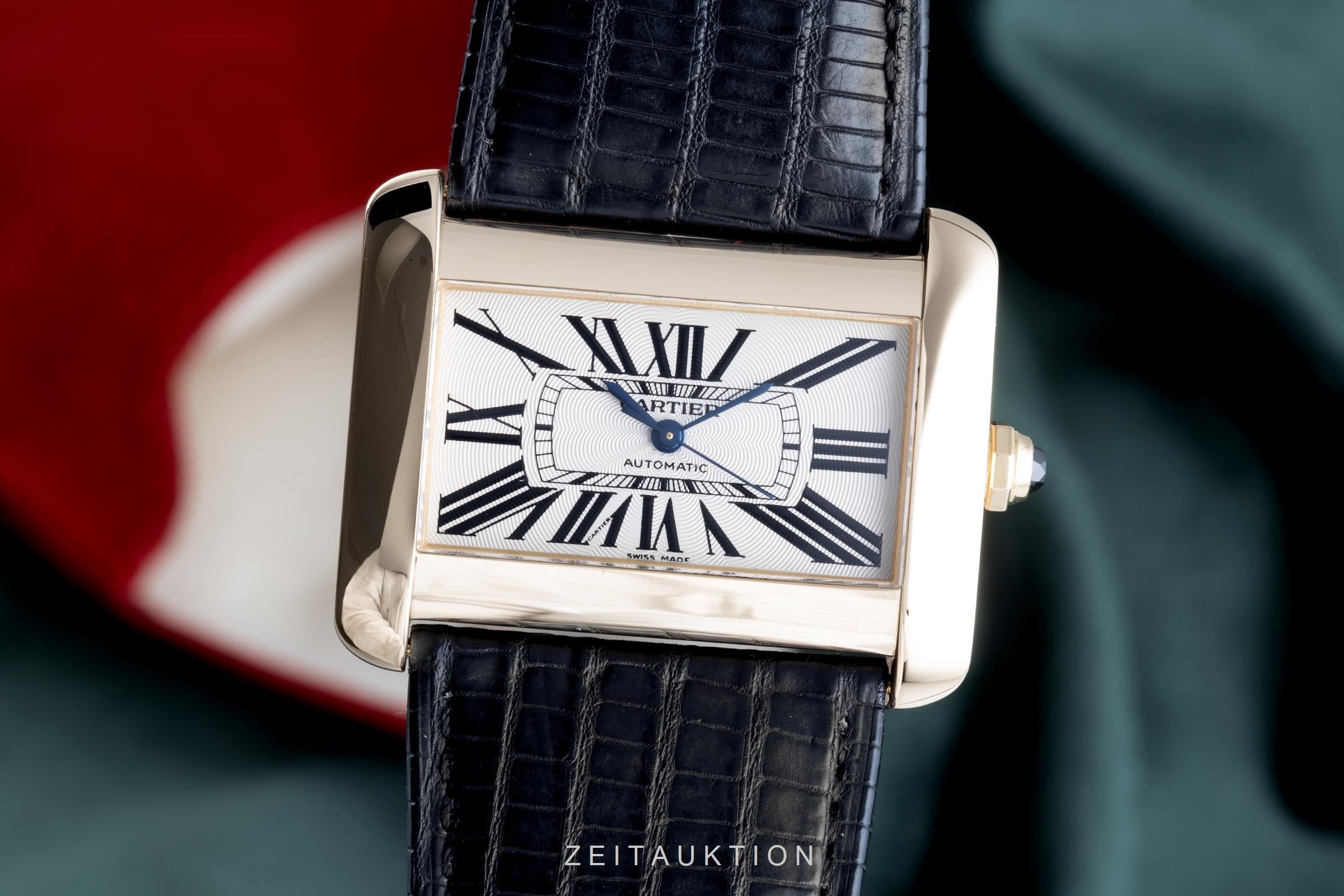Cartier Tank Divan 18 ct gold automatic Kal. 381A Ref. 2603 | 2103641