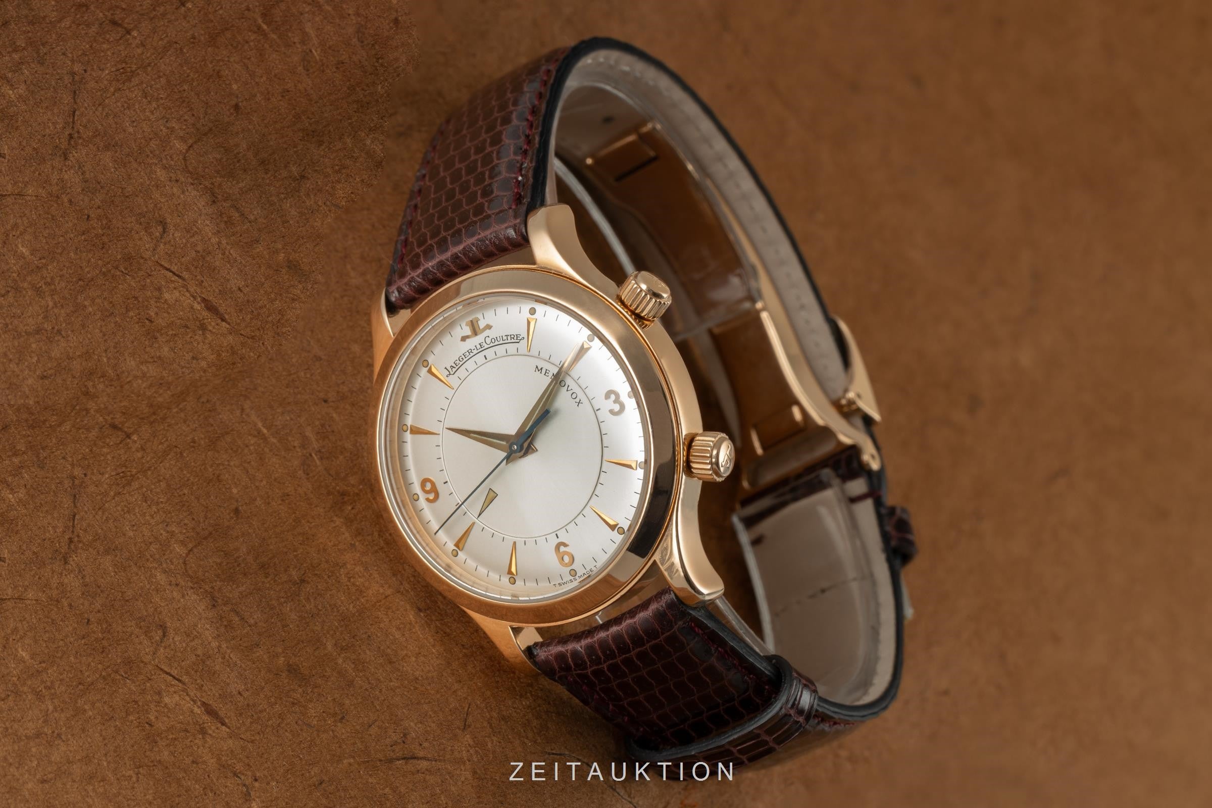 Jaeger LeCoultre Memovox 18 ct gold manual winding men's watch 144.2.94  [2104487]