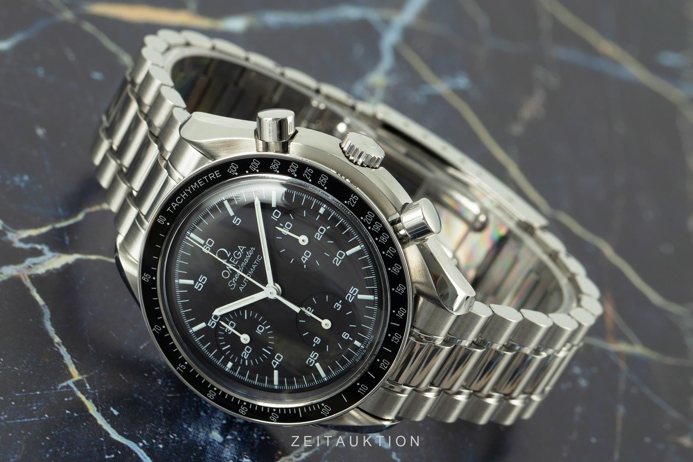 Omega Speedmaster chronograph steel automatic Kal. 3220 Ref