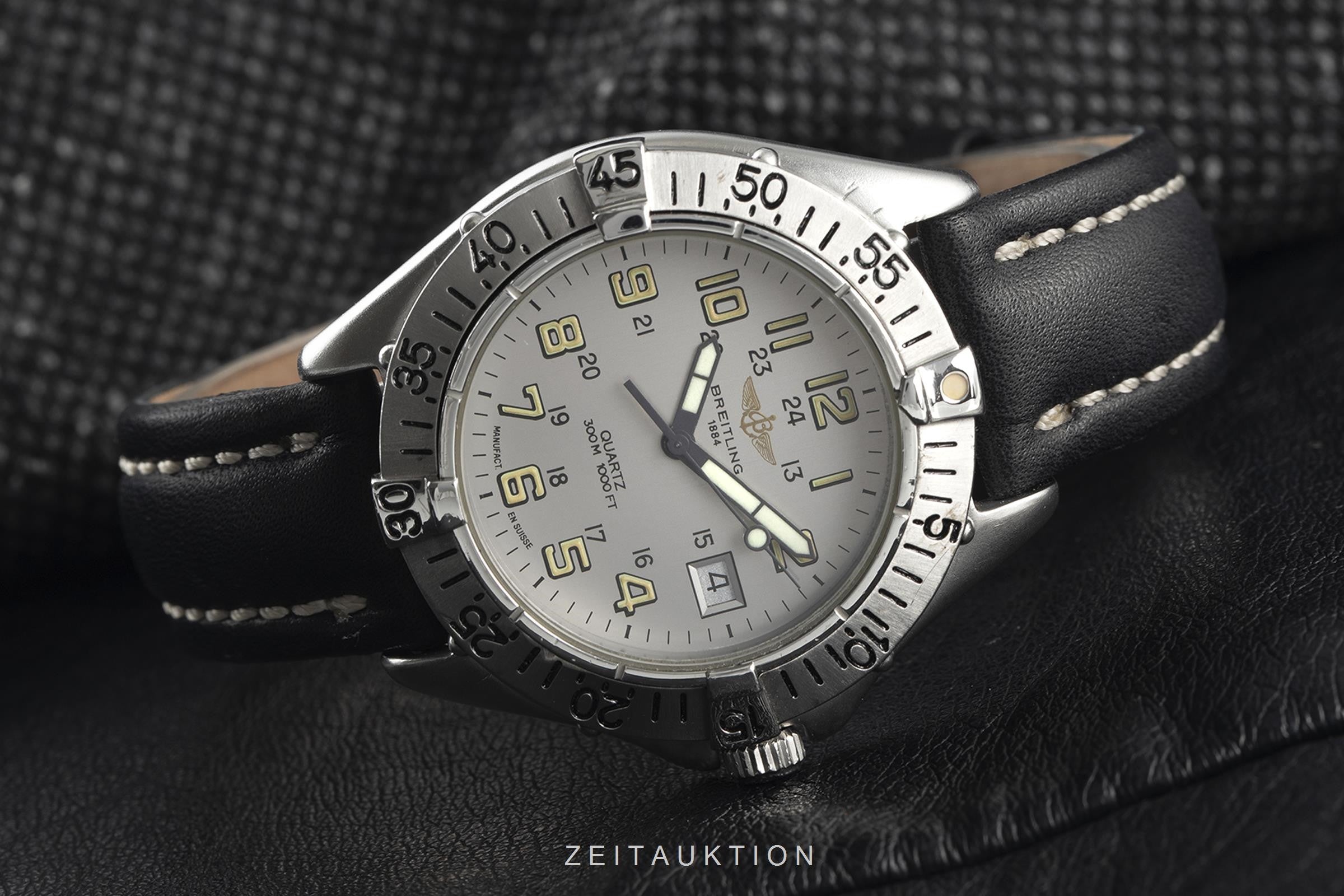 Breitling Colt acier quartz montre pour hommes A57035  [2105392]