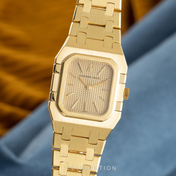 Audemars Piguet Royal Oak 18K (0,750) Gelbgold Damenuhr Gold [2105583]