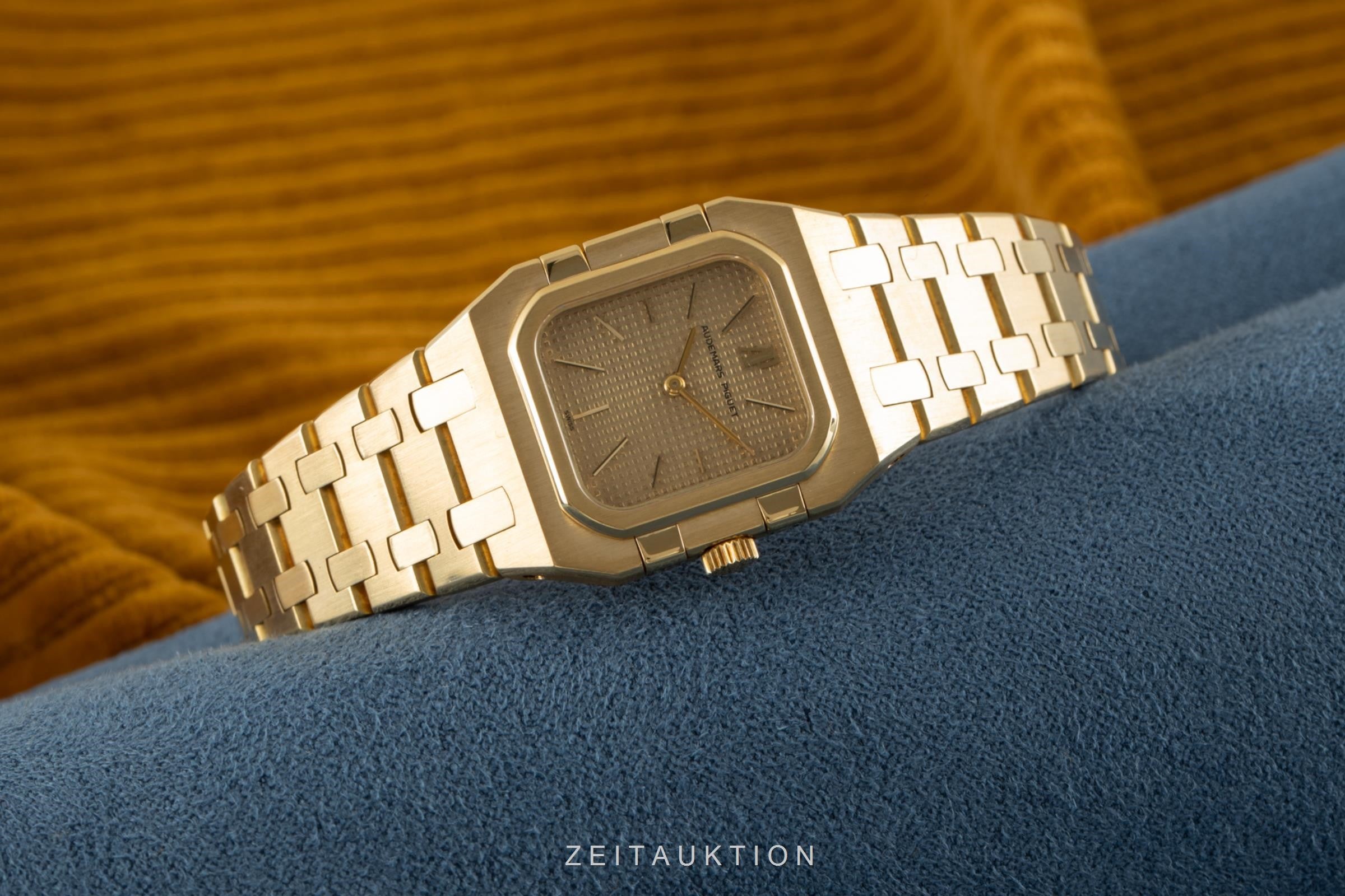 Audemars Piguet Royal Oak 18K (0,750) Gelbgold Damenuhr Gold [2105583]