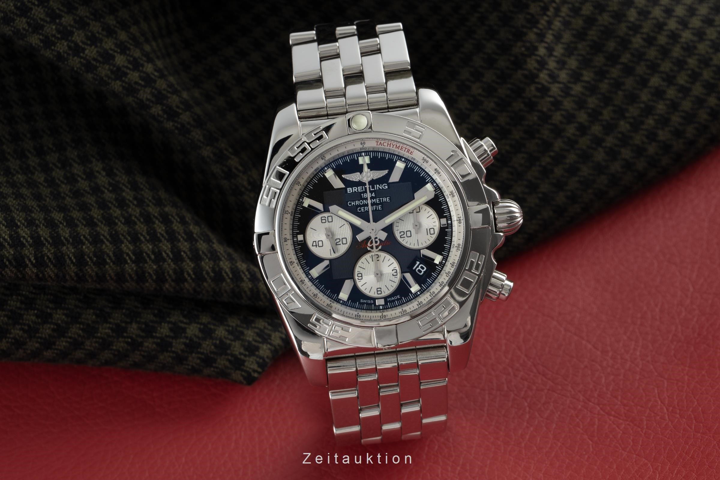 Breitling Chronomat chronograph steel automatic men's watch AB0110 LP: 8100EUR  [2106178]