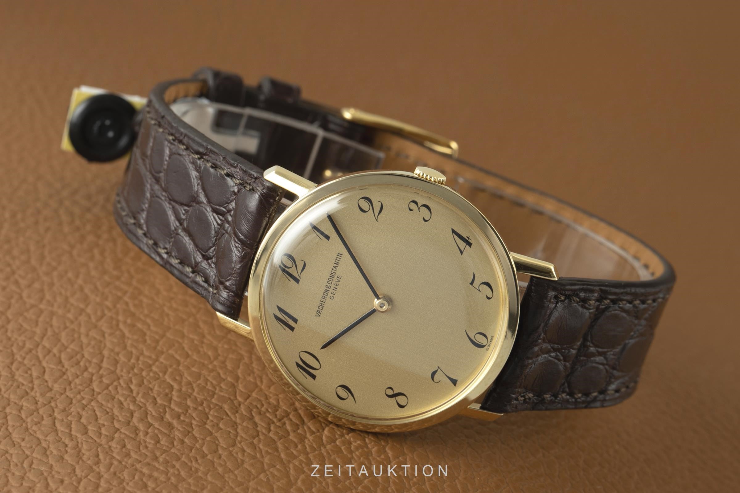 Vacheron & Constantin Patrimony 18 ct gold manual winding men's watch 7811  [2106200]