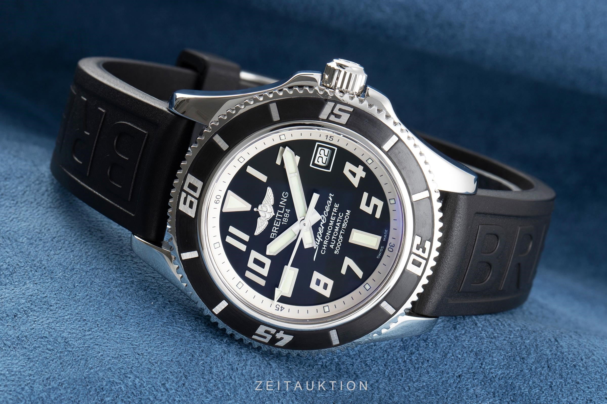 Breitling Superocean steel automatic men's watch A17364  [2106264]