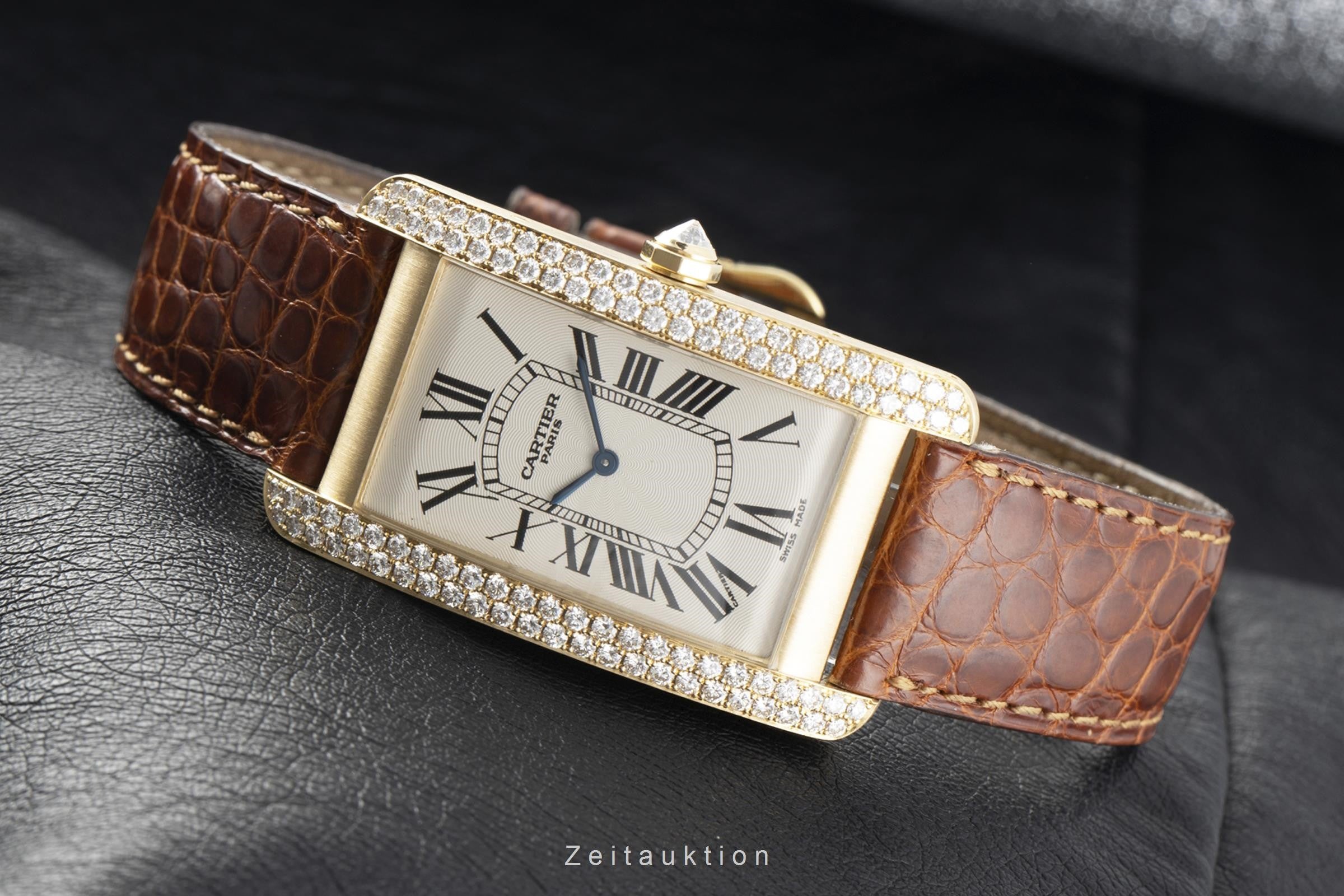 Cartier Tank Américaine 18 ct gold manual winding women's watch 1735B  [2107142]