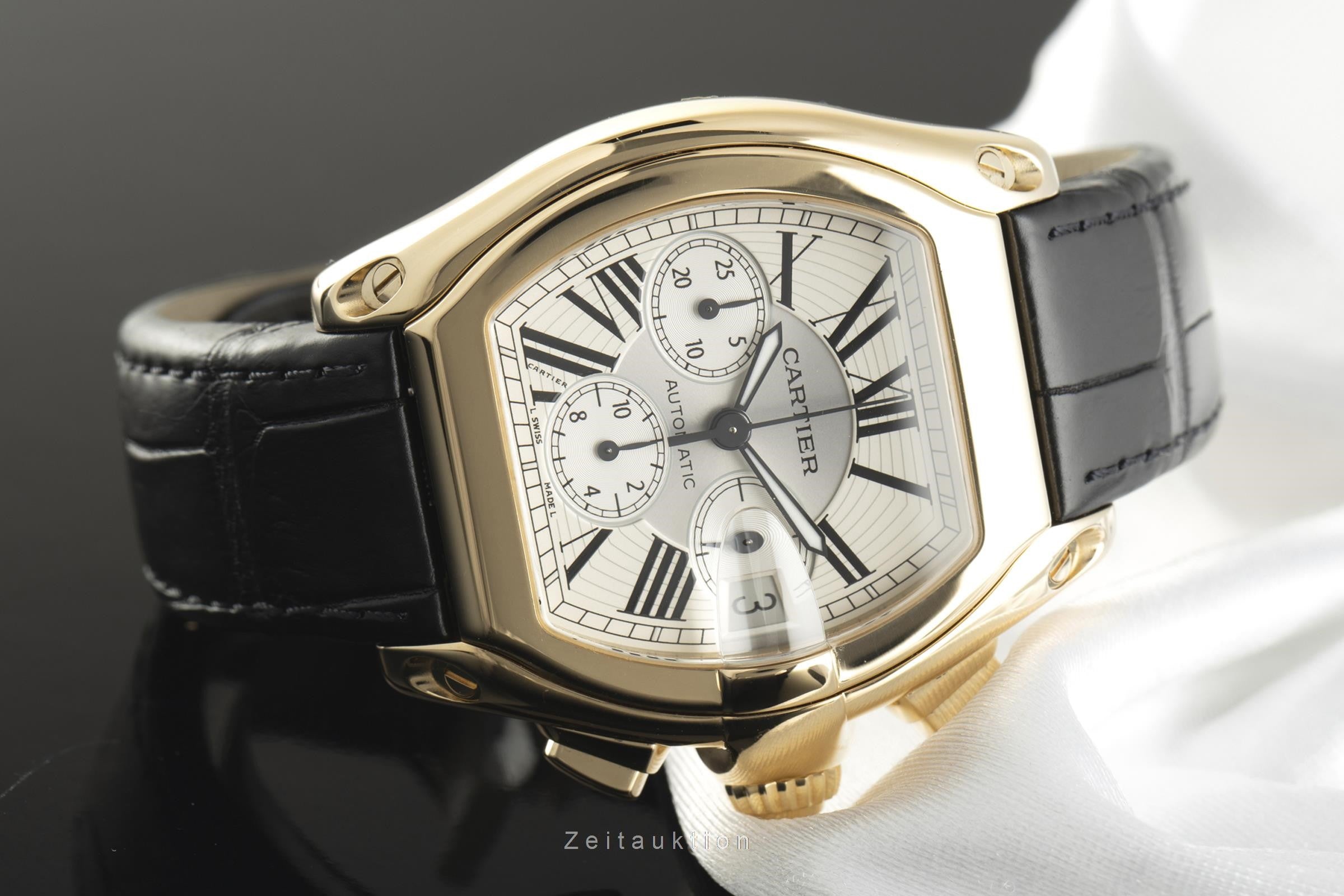 Cartier Roadster chronograph 18 ct gold automatic men's watch 2619  [2107547]