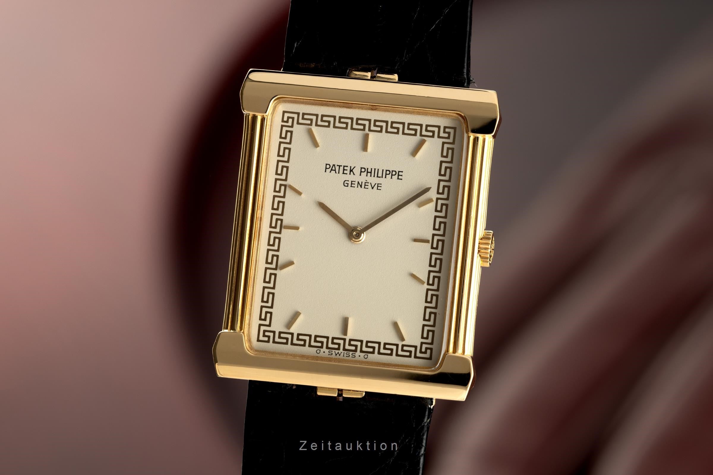 Patek Philippe Les Grecques 18 ct gold manual winding Kal. 177 Ref
