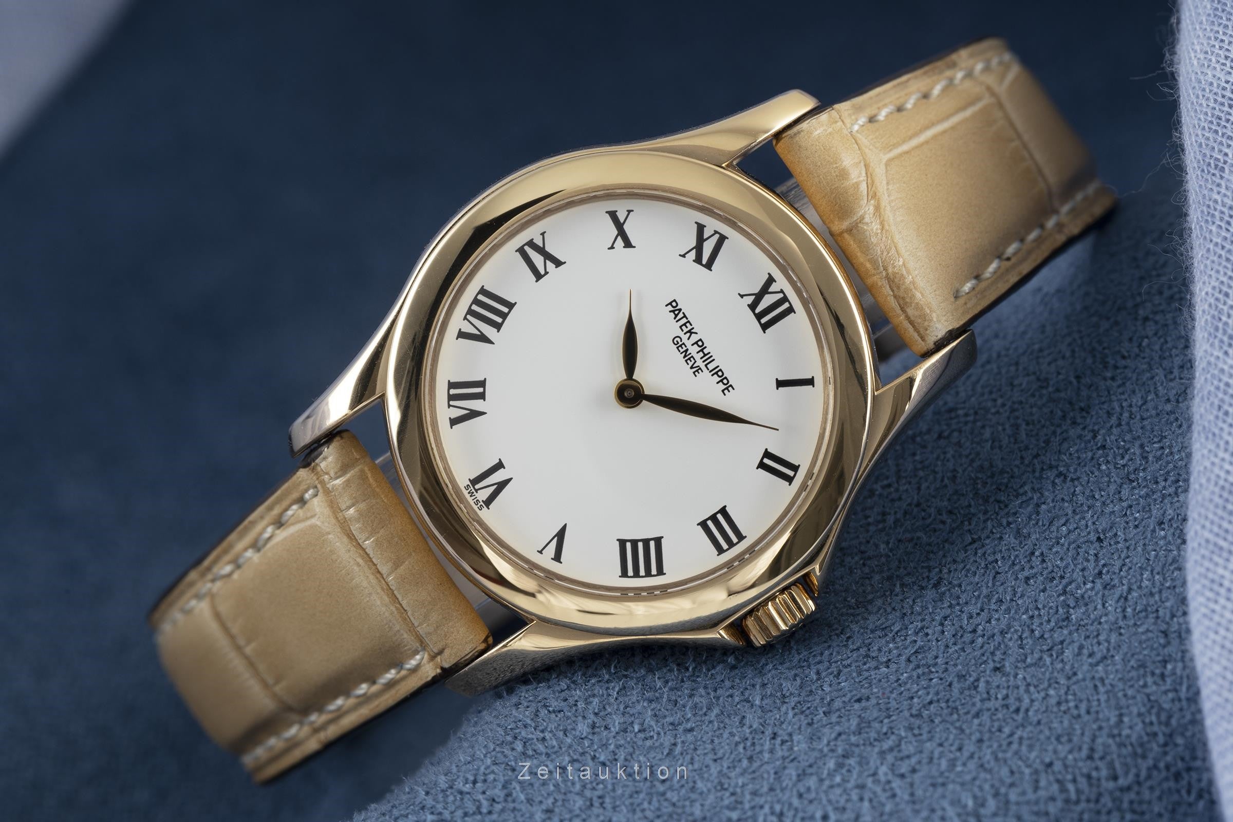 Patek Philippe Calatrava or 18 ct à remontage manuel montre pour femmes 4905  [2107781]