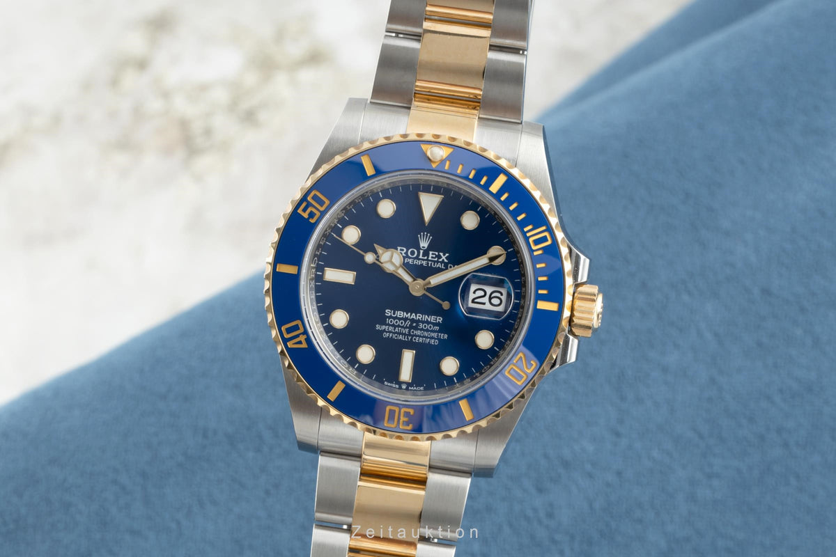 Rolex Submariner steel / gold automatic men's watch 126613LB  [2108350]