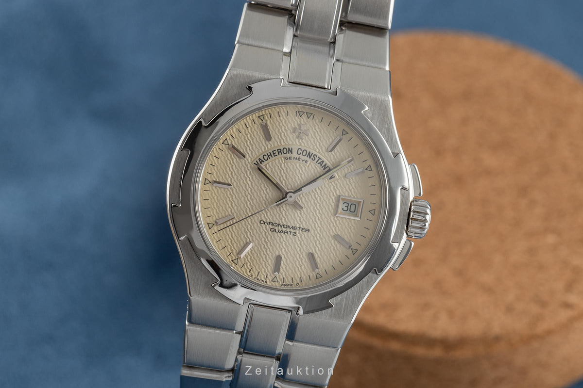 Vacheron & Constantin Overseas steel quartz men's watch 42040-72040/1  [2108746]