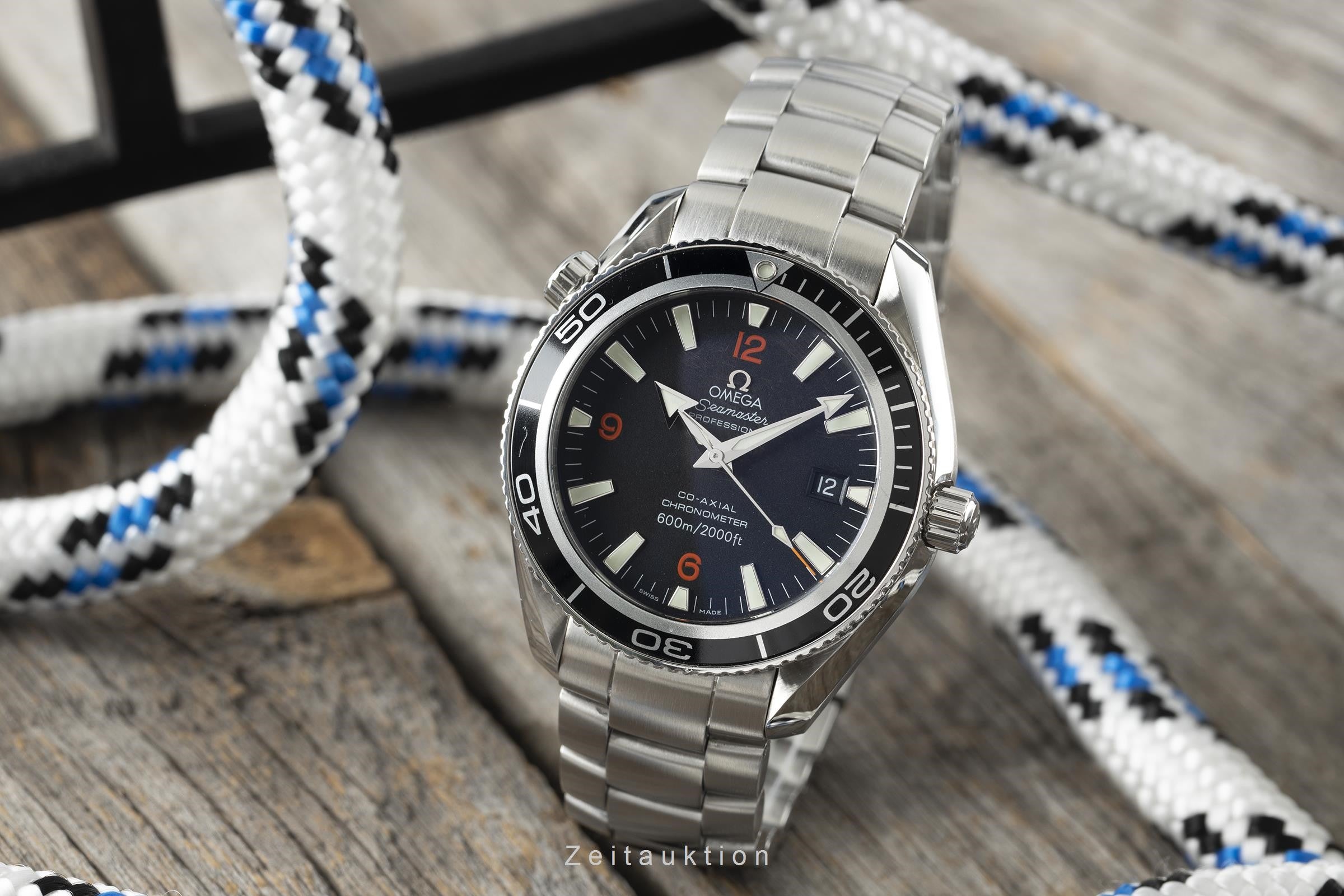 Omega Seamaster acier automatique 2500C