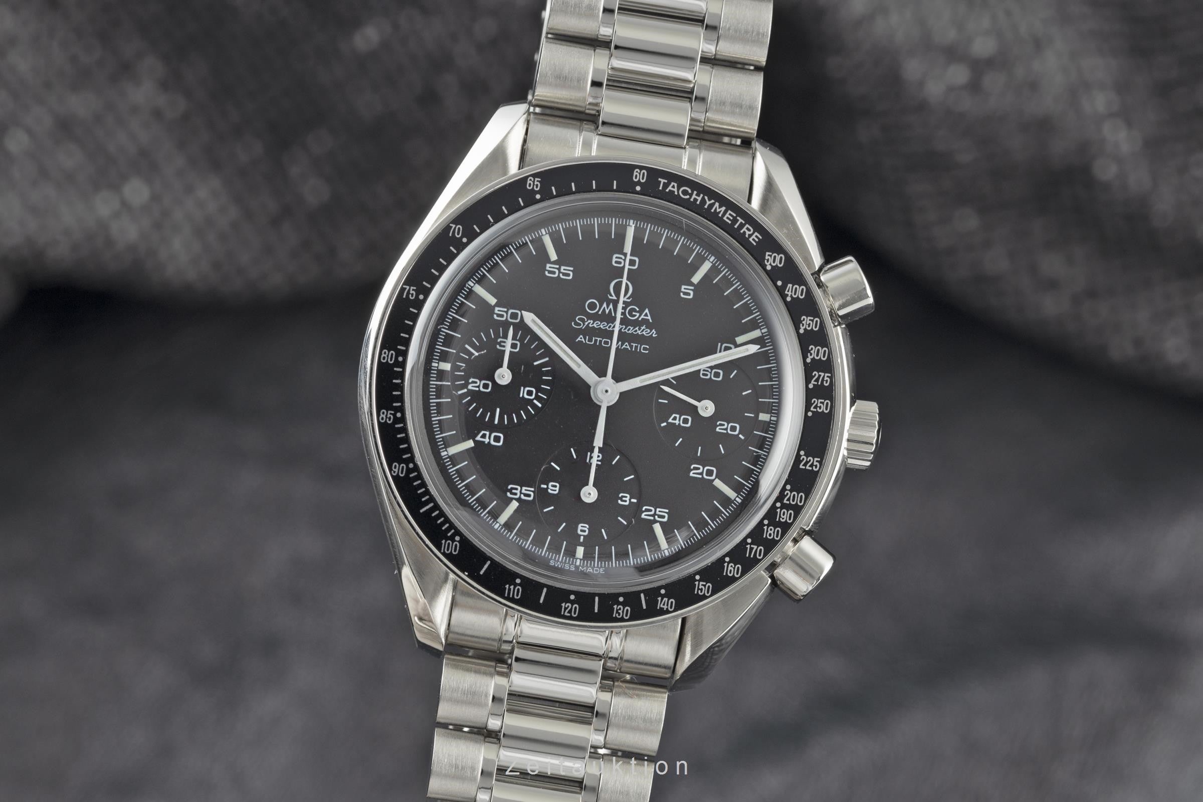 Omega Speedmaster chronograph steel automatic Kal. 3220 Ref