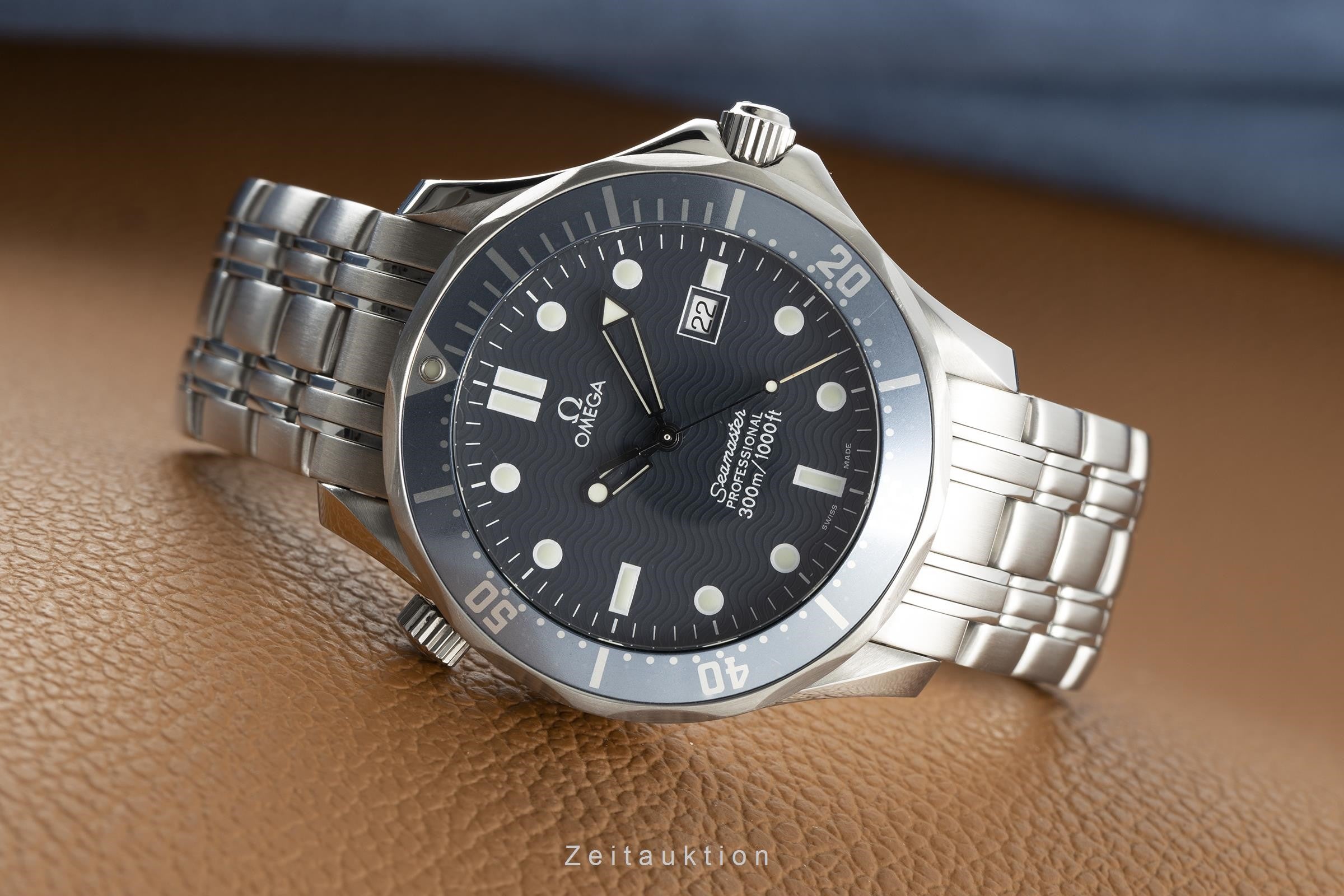Omega Seamaster steel quartz men's watch 2541.80.00 LP: 5100EUR  [2109377]