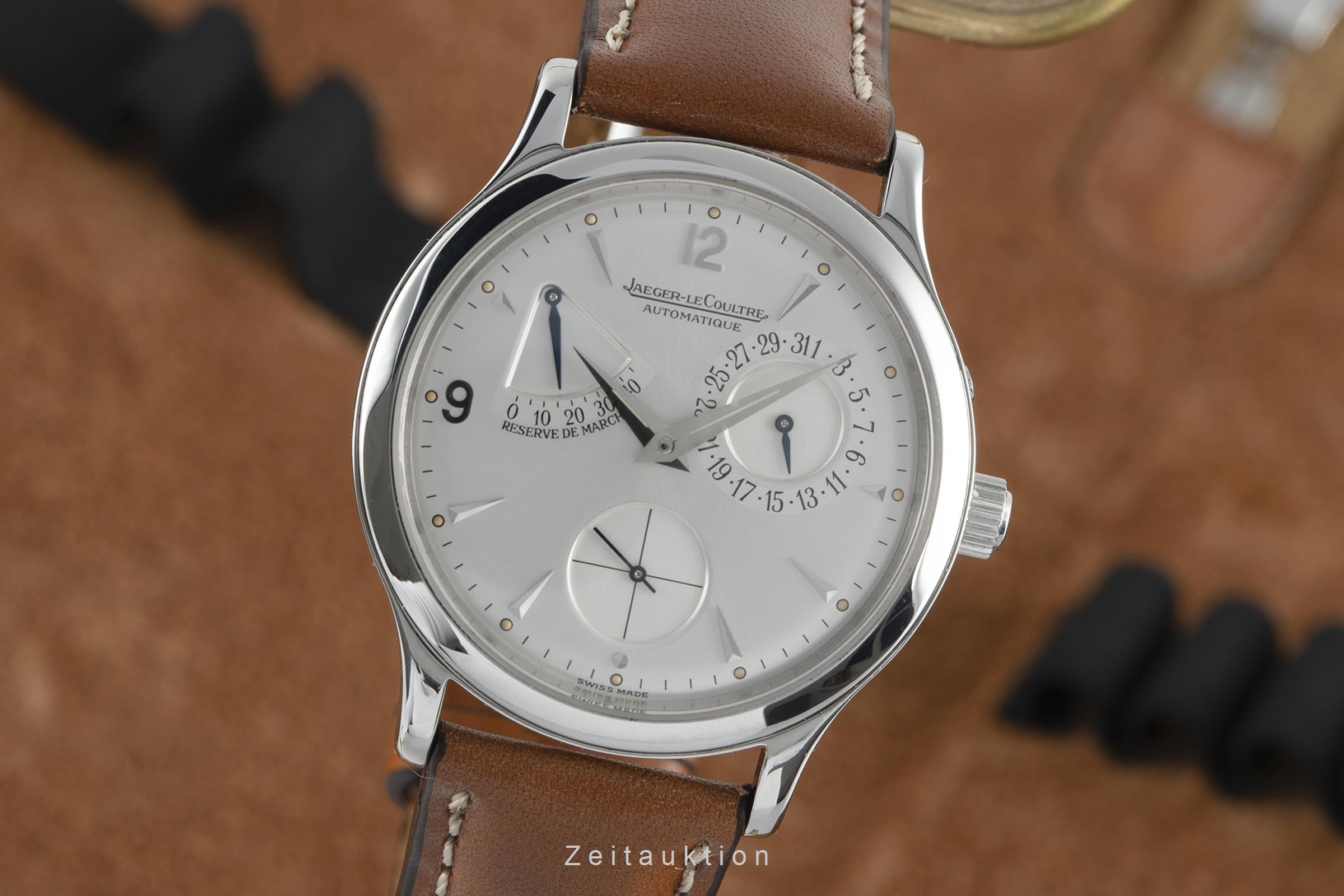 Jaeger LeCoultre Master Control steel automatic men's watch 140.8.93 LP: 8950EUR  [2109409]