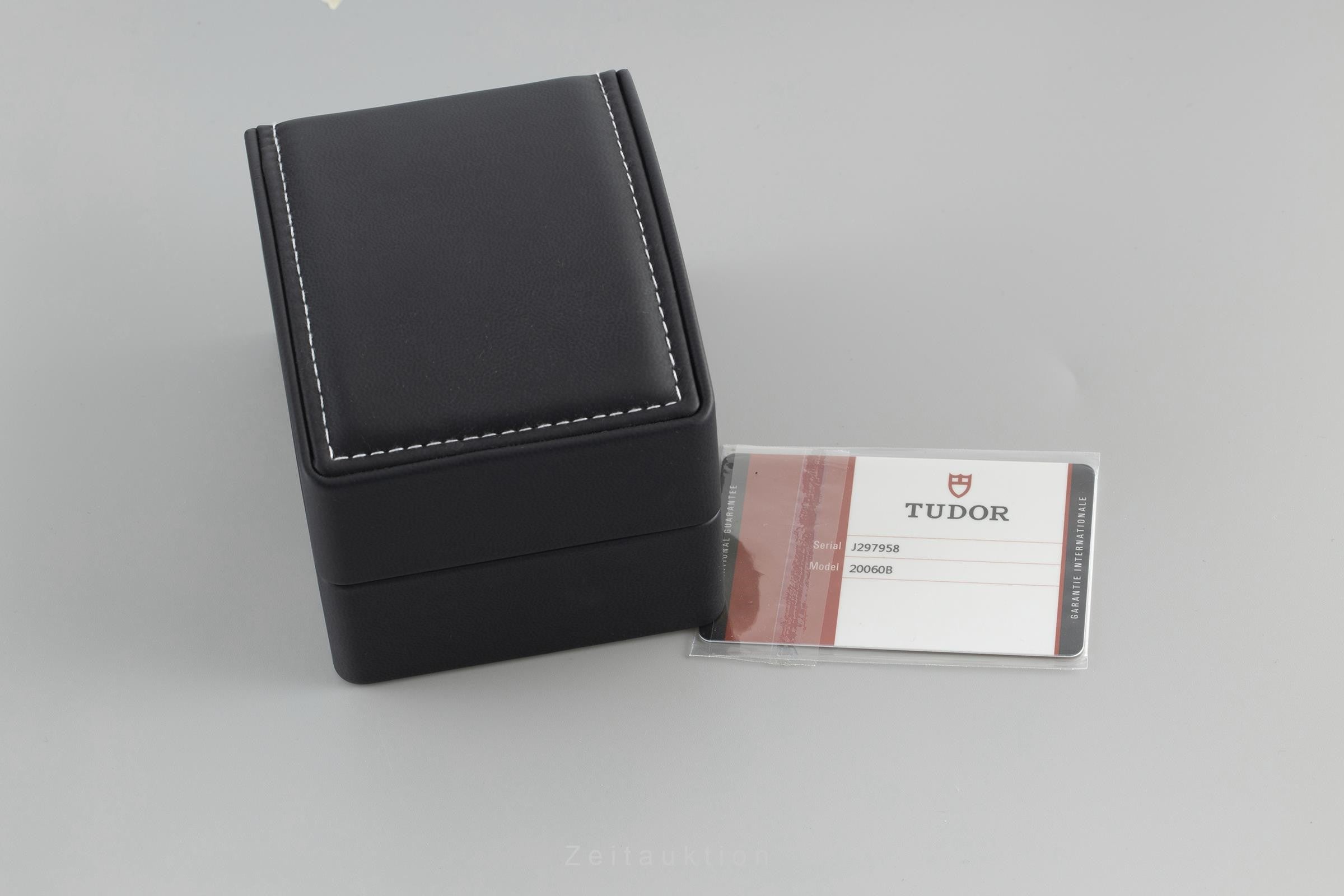 Tudor Hydronaut II Automatik Edelstahl Herrenuhr Datum Ref. 20060B Papiere [2110176]