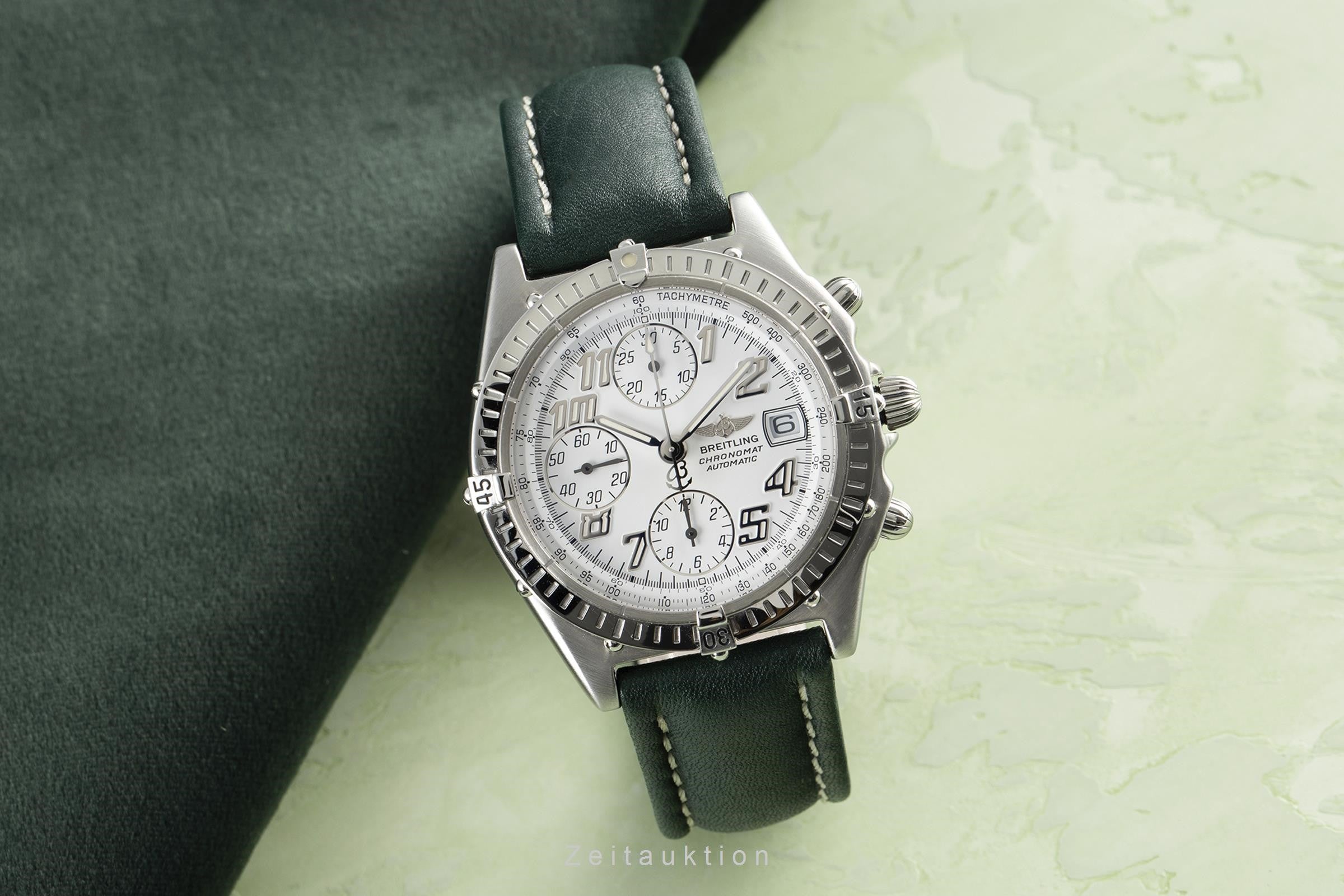 Breitling Chronomat chronograph steel automatic men's watch A13350 LP: 7900EUR  [2110182]