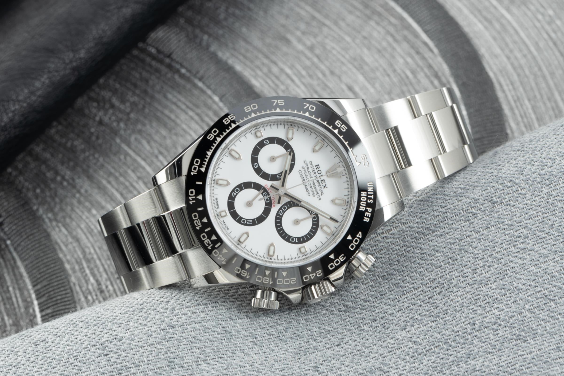 2110370_02_2k.jpg?crop=center&