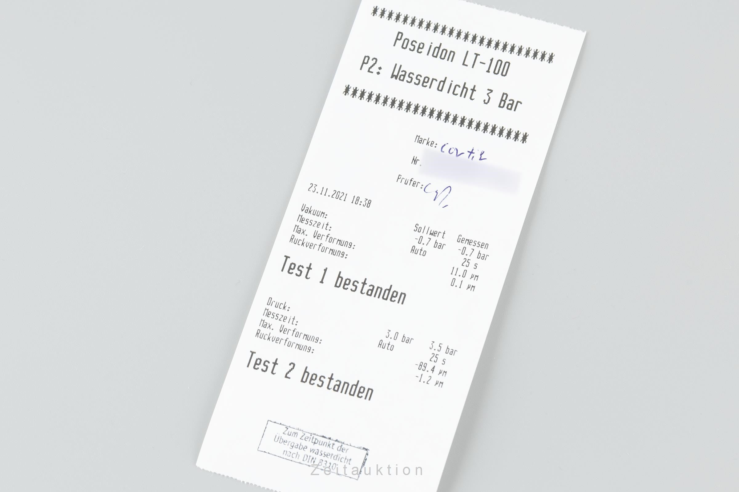 Cartier Panthere or 18 ct quartz unisexe 88396 LP: 24300EUR  [2110471]