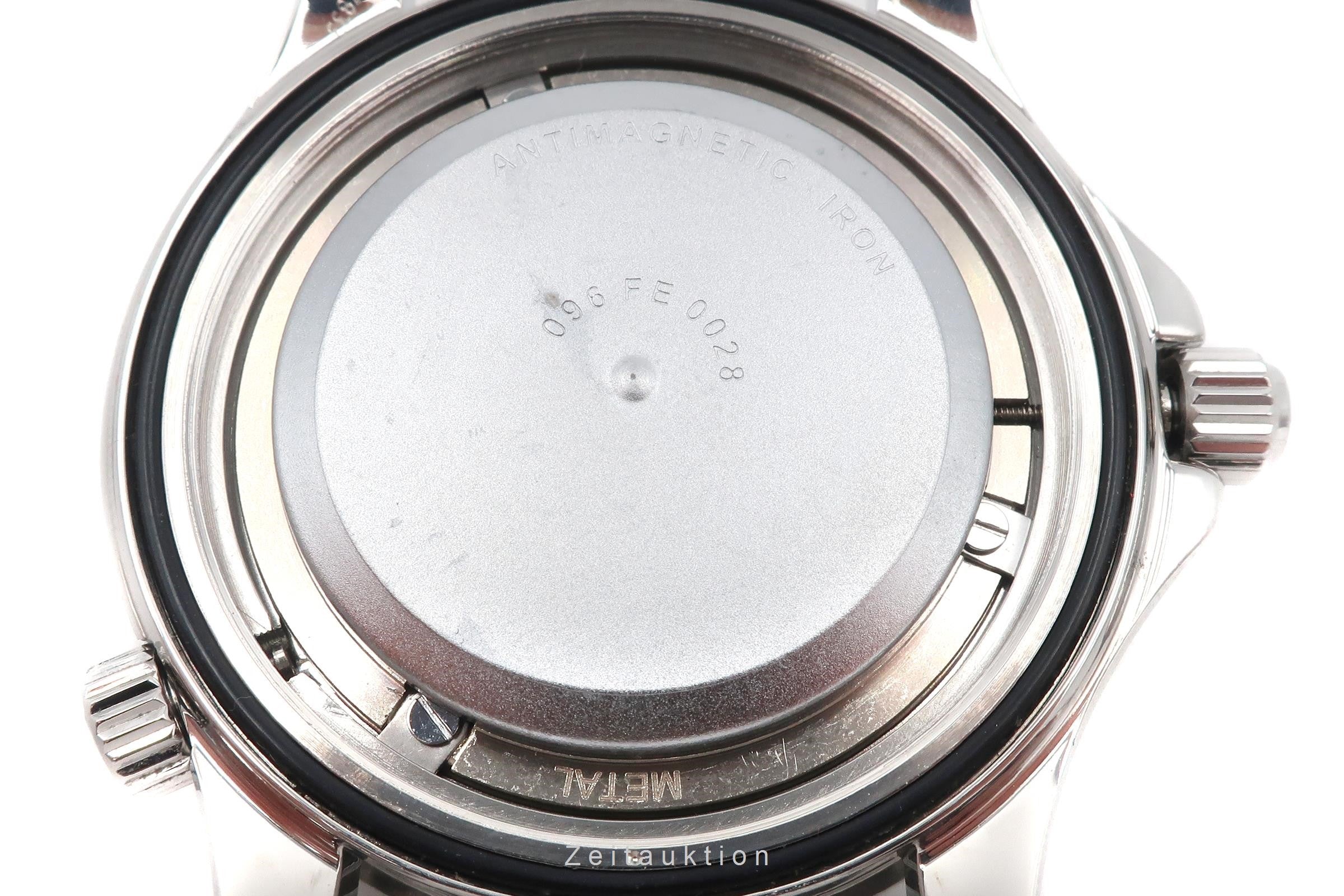 Omega Seamaster Diver 300M Co-Axial Stahl Herrenuhr Ref. 212.30.41.20.01.003 B&P [2110828]