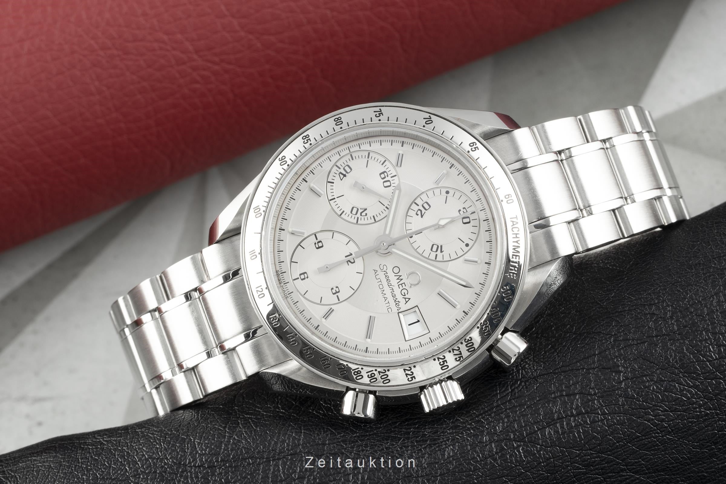 Omega Speedmaster Date Chronograph Automatik Stahl Ref. 3513.30.00 VP: 6000,- [2110943]