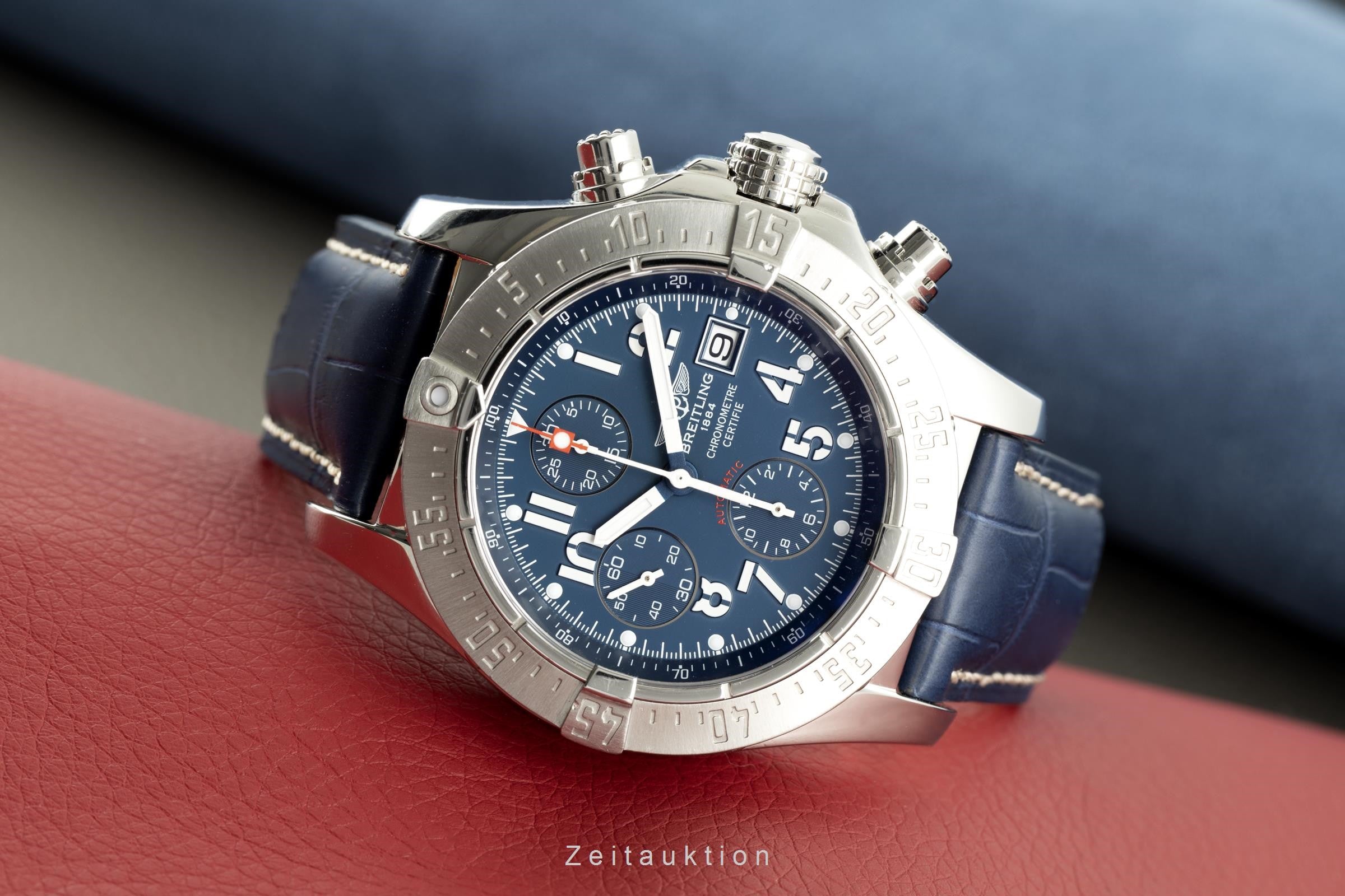 Breitling Avenger Skyland chronographe acier automatique montre pour hommes A13380 LP: 5250EUR  [2111056]