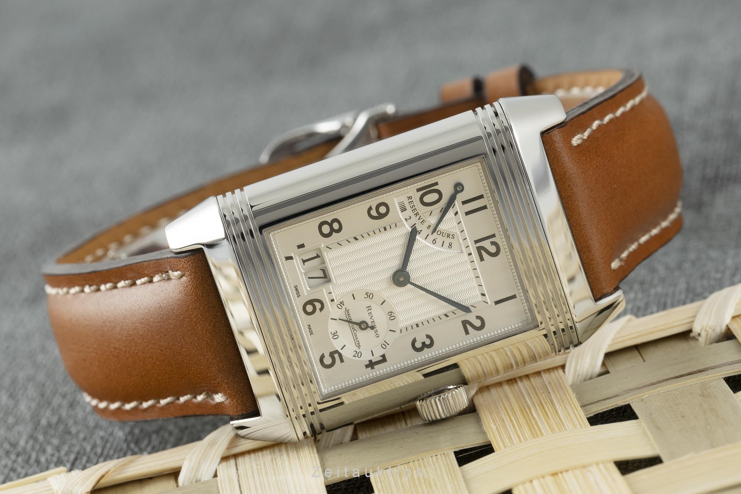 Jaeger LeCoultre Reverso acier à remontage manuel montre pour hommes 240.8.15, 3008420  [2111063]