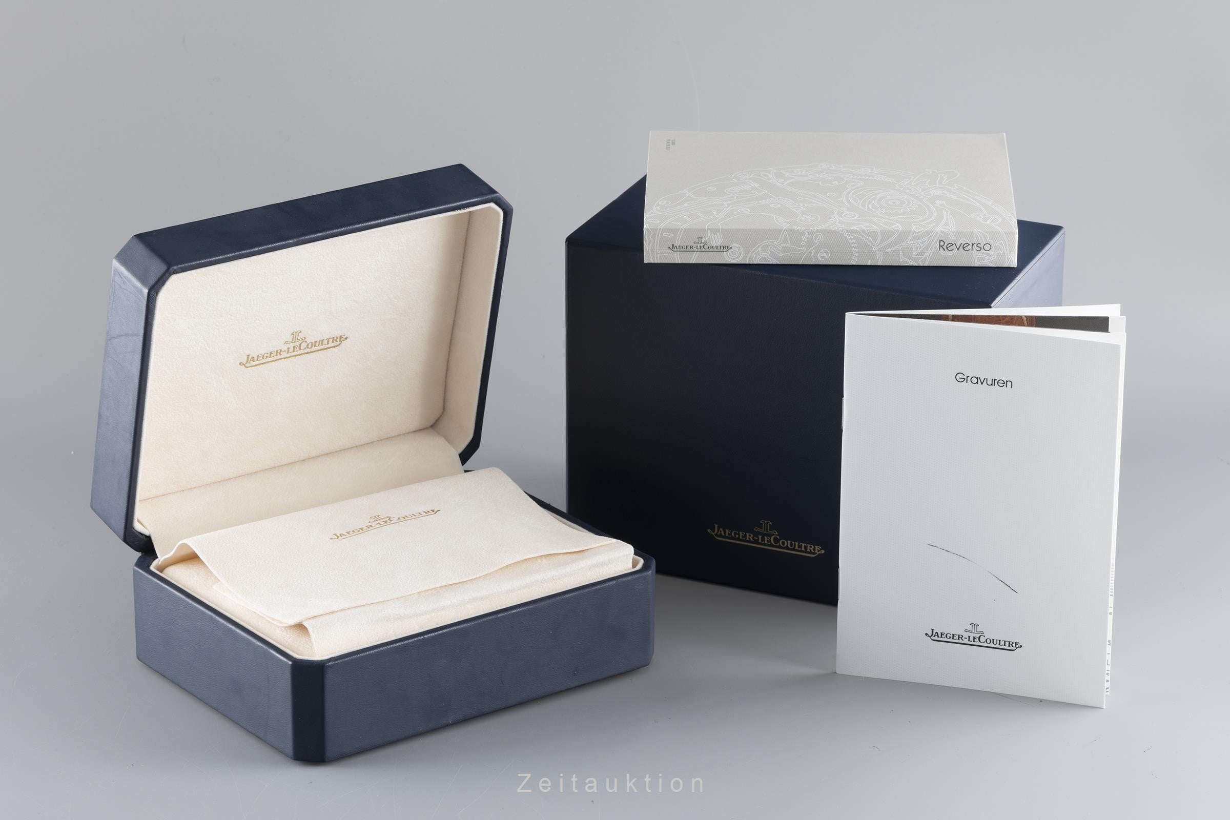 Jaeger LeCoultre Reverso acier à remontage manuel montre pour hommes 240.8.15, 3008420  [2111063]