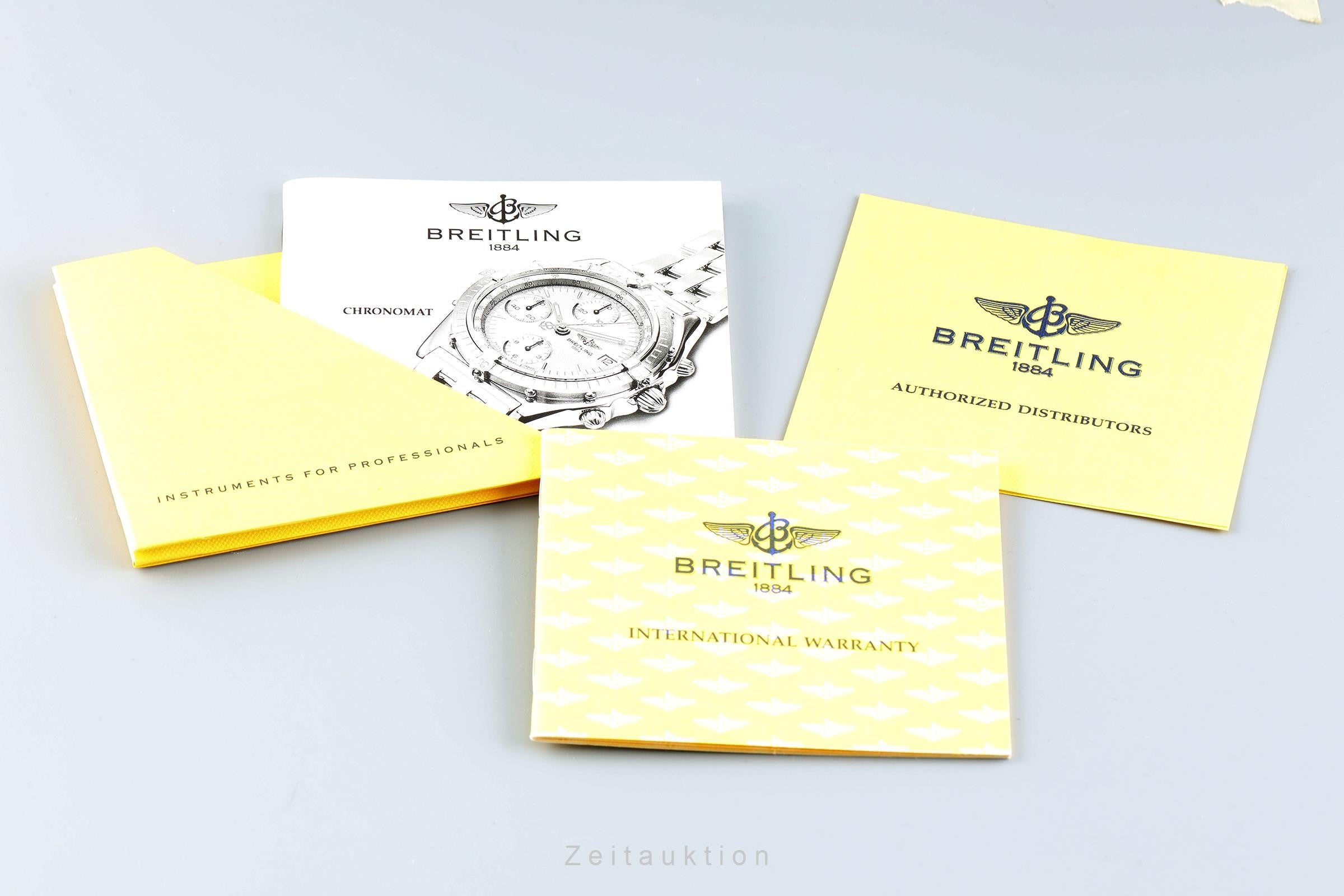 Breitling Chronomat chronographe acier / or  automatique montre pour hommes B13050.1  [2111156]