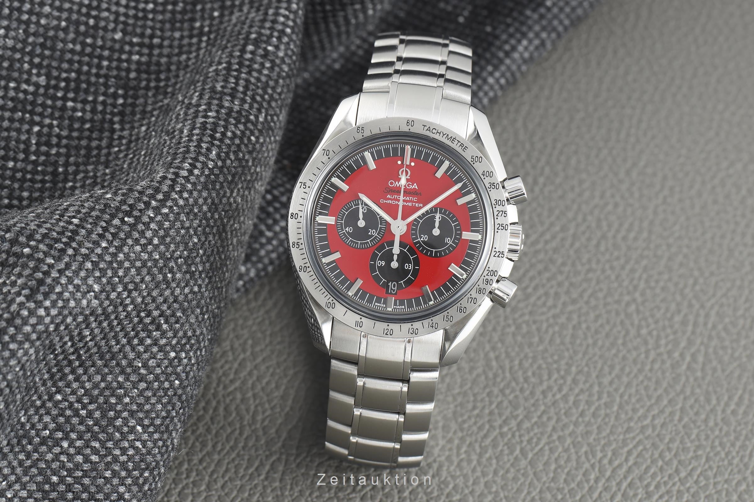 Omega Speedmaster Legend Michael Schumacher Chronograph Ref. 3506.61.00 B&P [2111235]