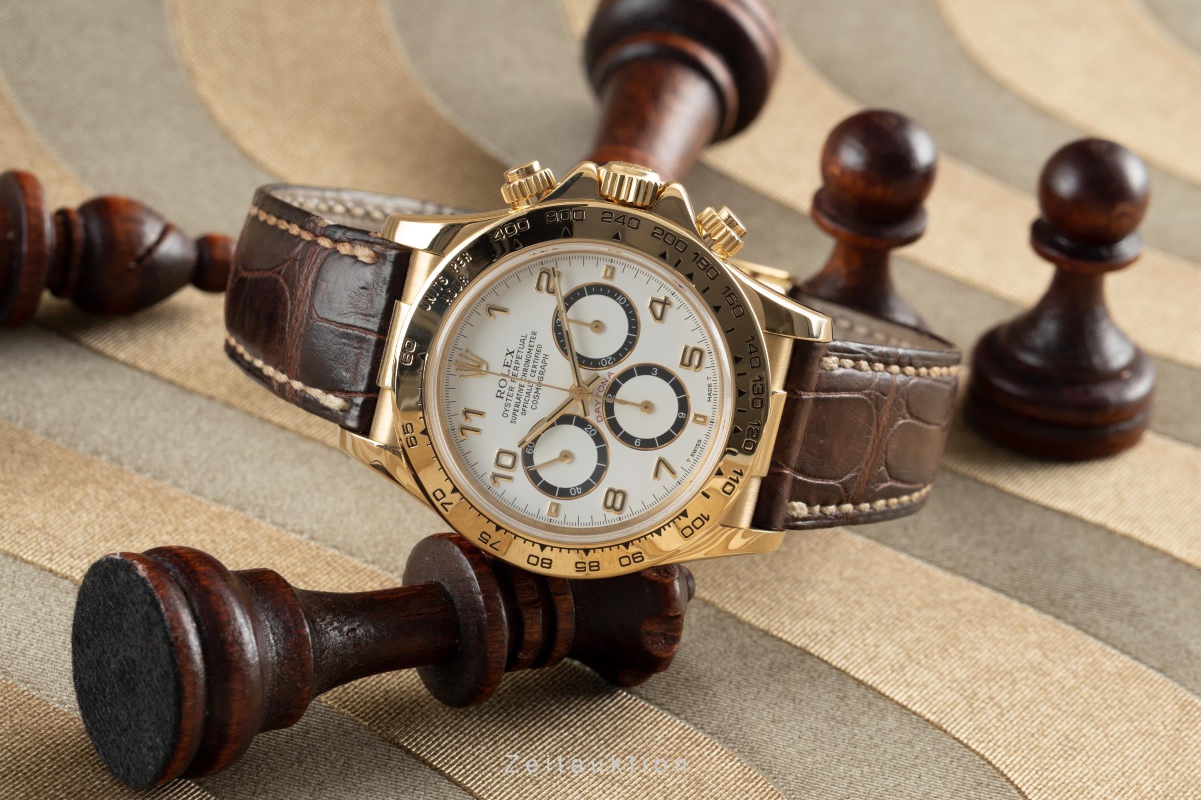 Rolex Daytona chronograph 18 ct gold automatic Kal. 4030 Ref Rolex Daytona chronograph 18 ct gold automatic Kal. 4030 Ref