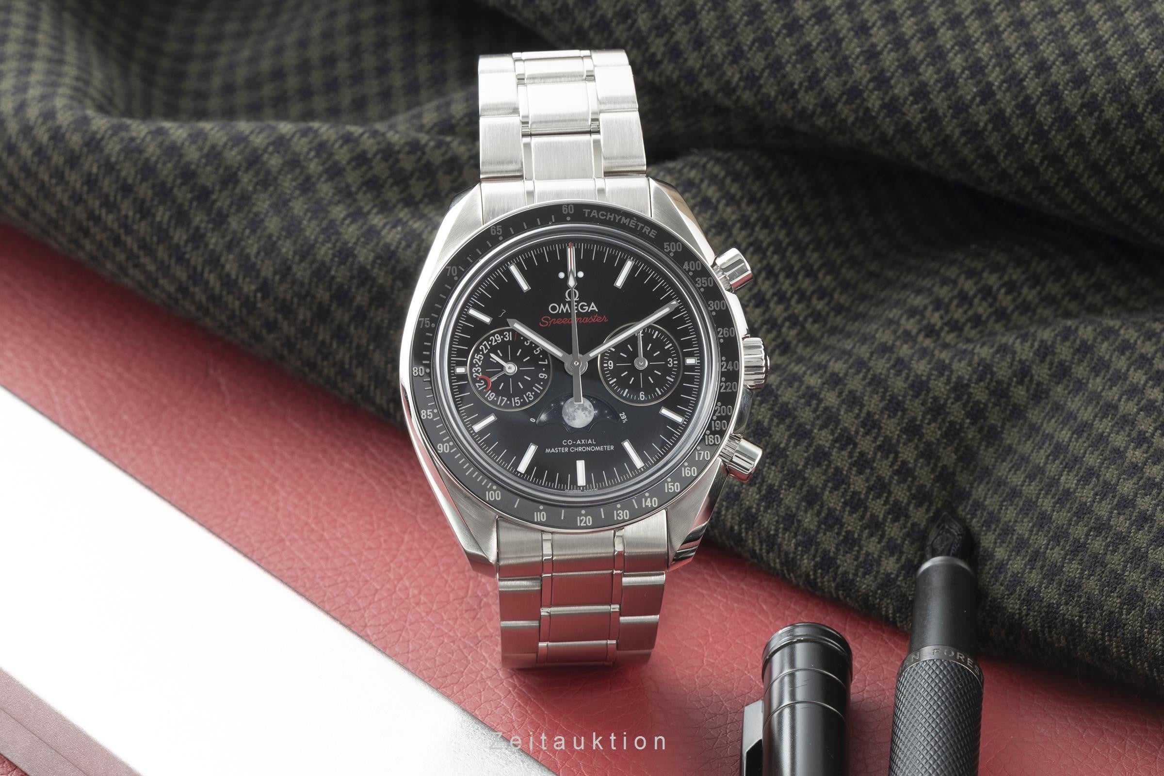 Omega Speedmaster cronografo acciaio automatismo orologio da uomo 304.30.44.52.01.001 LP: 10900EUR  [2200059]