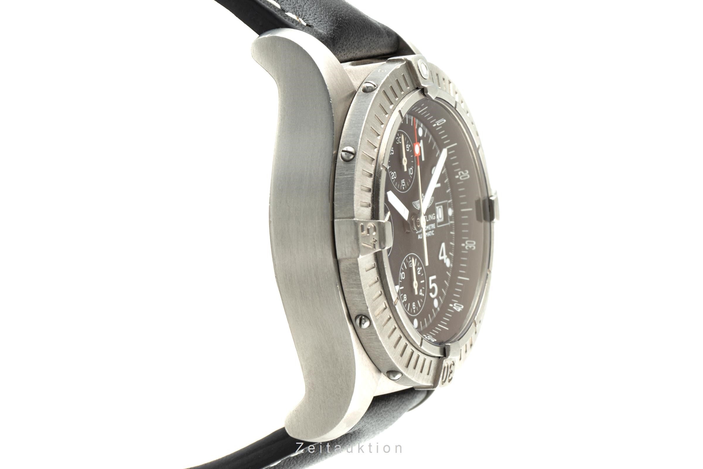 Breitling Avenger chronograph titanium automatic men's watch E13360 LP: 5100EUR  [2200311]