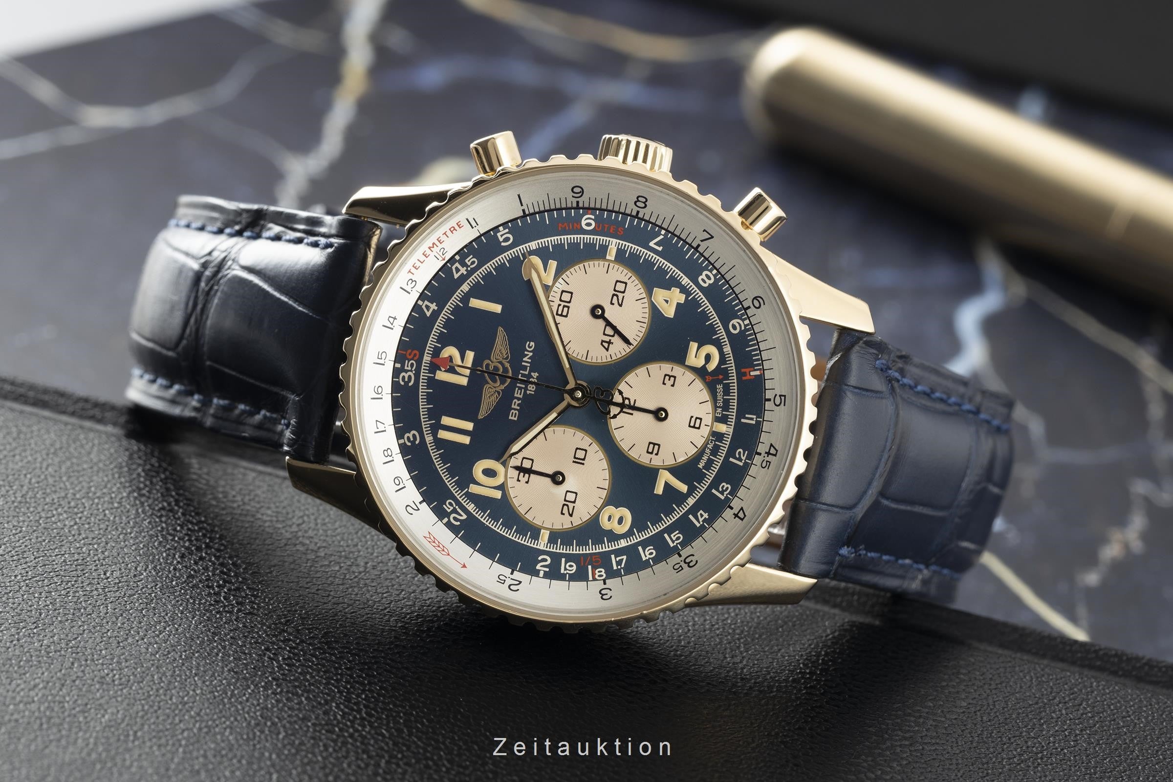 Breitling Navitimer 92 Chronograph 18K Gold Automatik Herrenuhr Ref. K30022  [2201113]