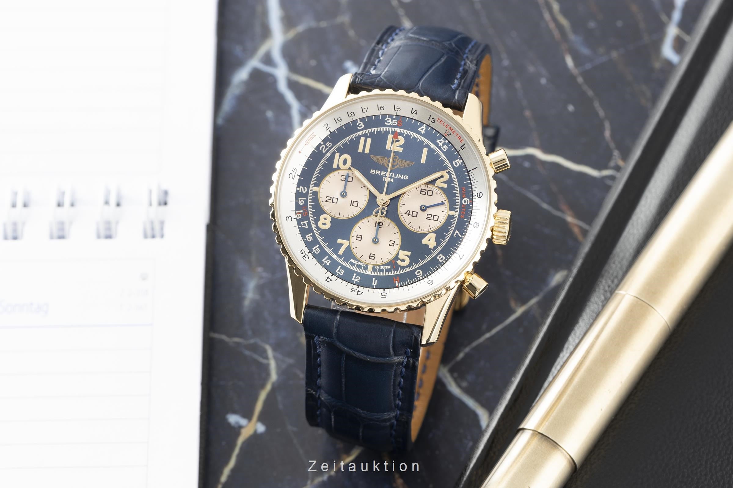 Breitling Navitimer 92 Chronograph 18K Gold Automatik Herrenuhr Ref. K30022  [2201113]