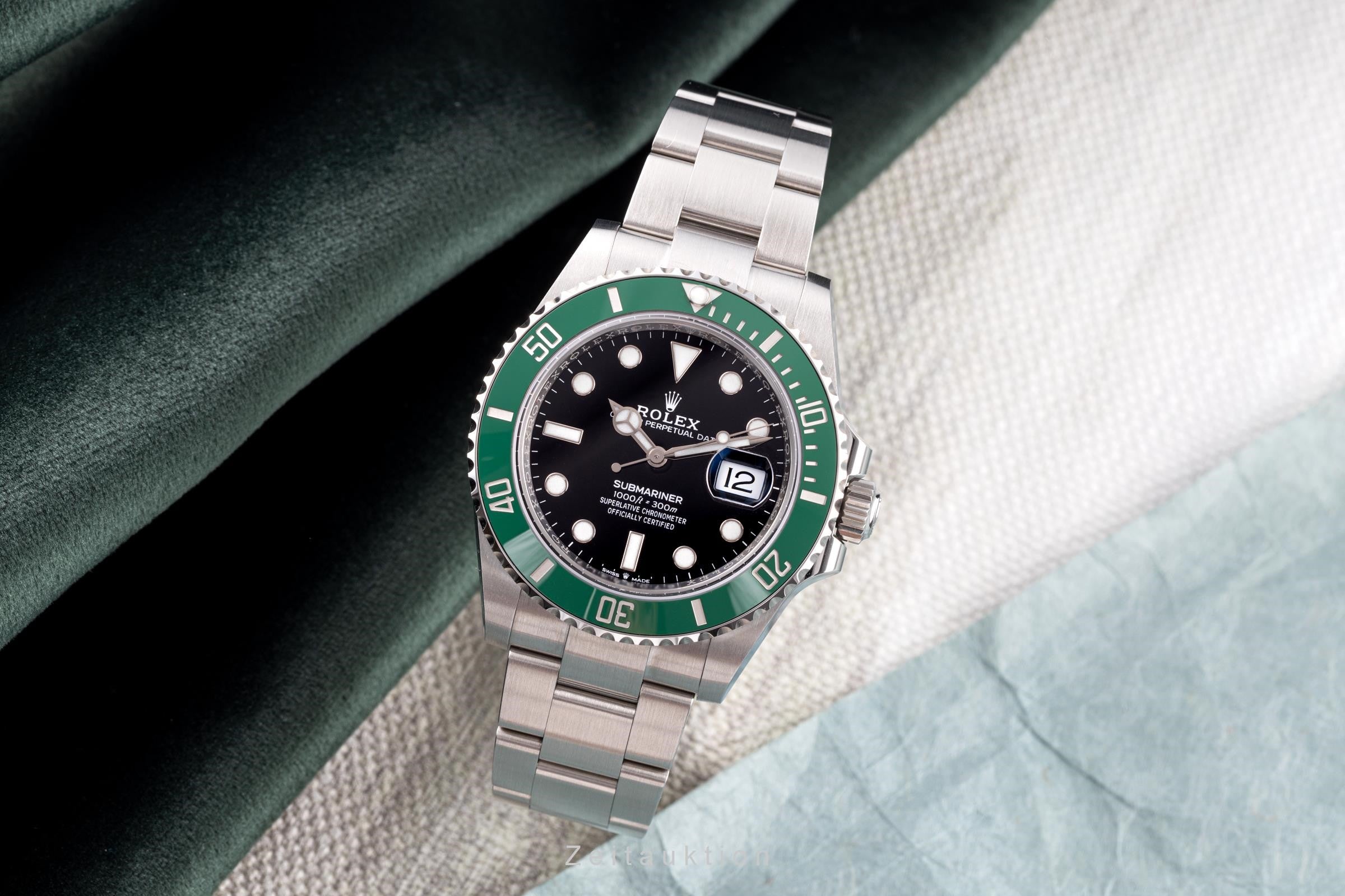 Rolex Submariner Date "Starbucks" Stahl Herrenuhr Oyster Perpetual 126610LV B&P [2203251]