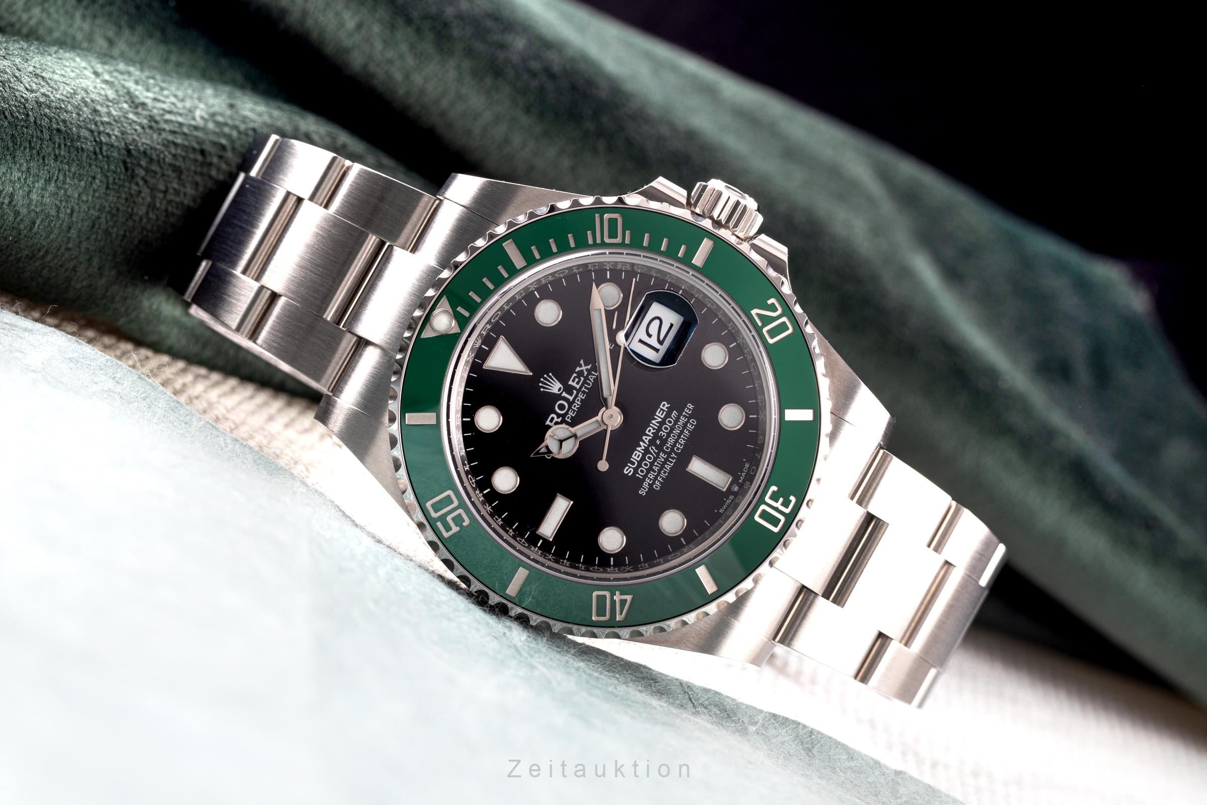 Rolex Submariner Date "Starbucks" Stahl Herrenuhr Oyster Perpetual 126610LV B&P [2203251]