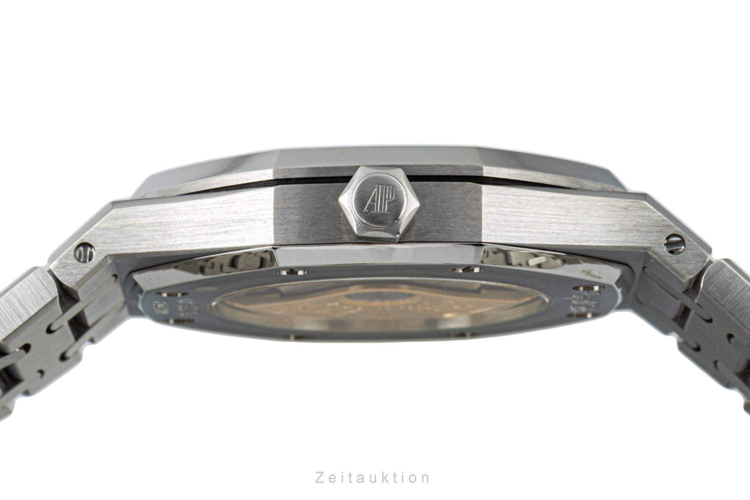 Audemars Piguet Royal Oak steel automatic men's watch 15300ST.OO.1220ST.01  [2203312]