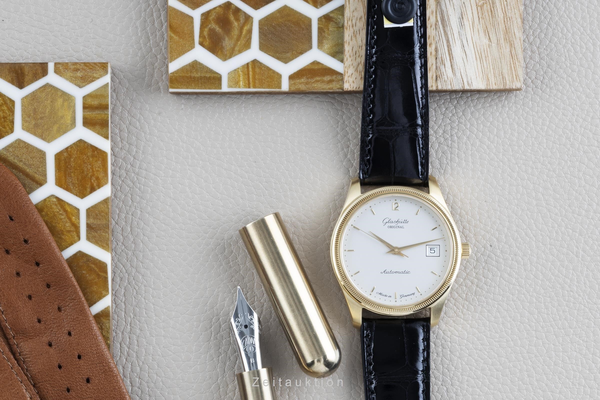 Glashütte Original Senator 18K Gold Automatik Herrenuhr Ref. 10-33-04-02-04 B&P [2203739]