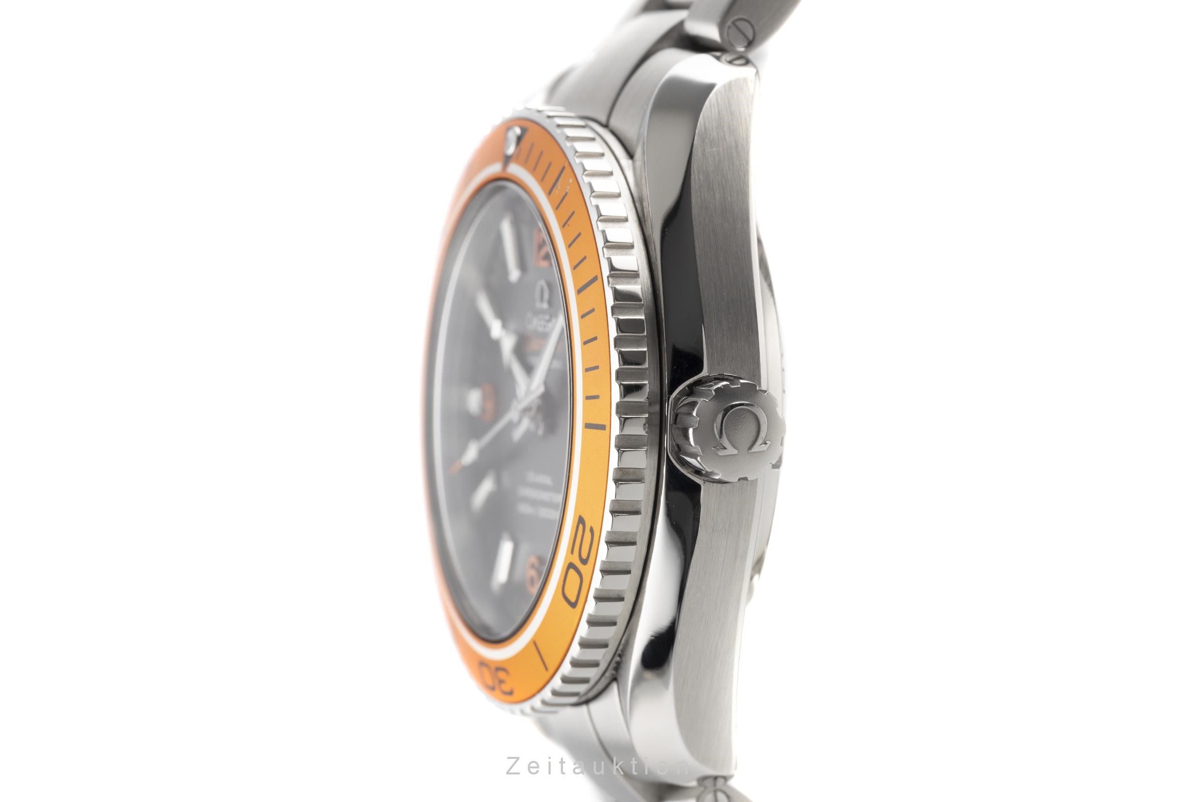 Omega Seamaster Planet Ocean 600M Co-Axial Ref 232.30.42.21.01.002 B&P VP: 6700€ [2204032]