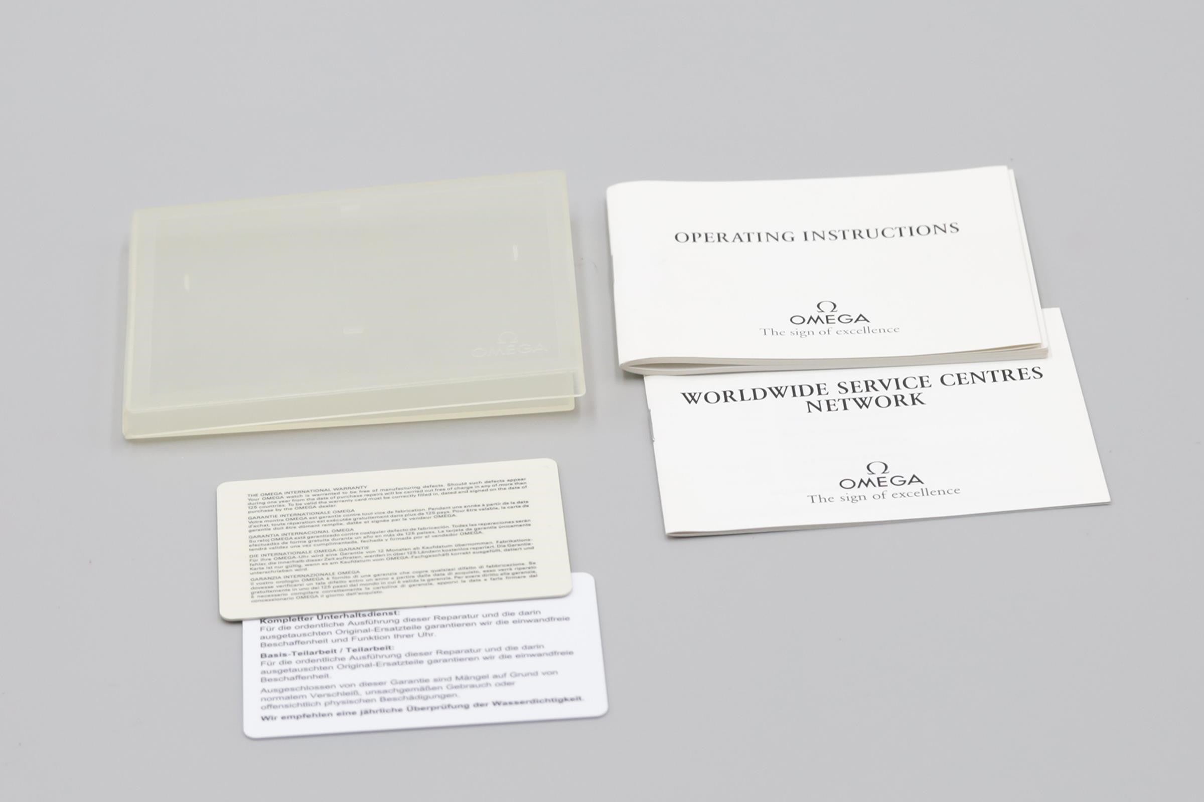 Omega Speedmaster chronographe acier à remontage manuel montre pour hommes 3592.50.00  [2204123]