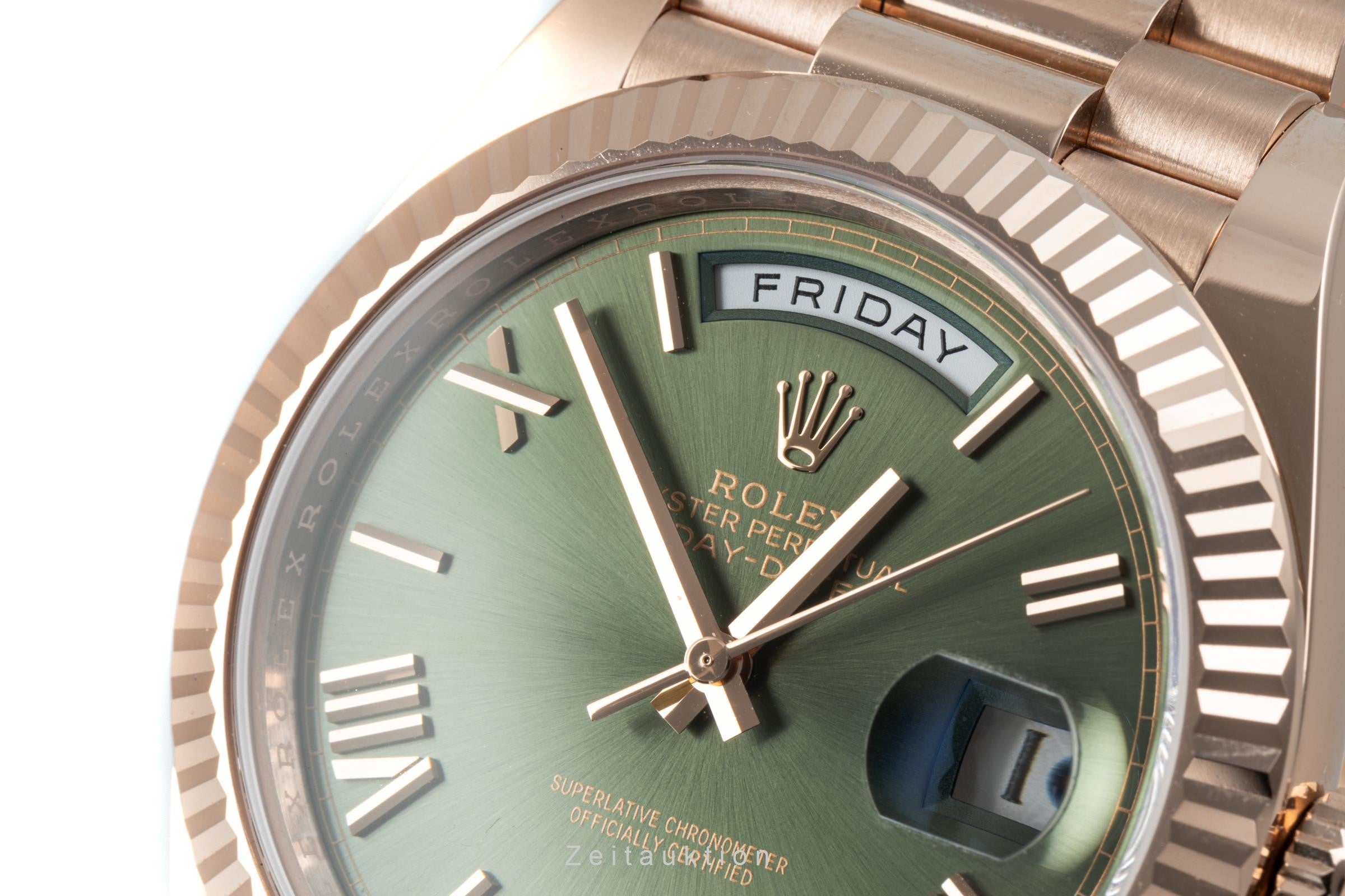 Rolex Day-Date 40 18K Roségold Herrenuhr Oyster Perpetual Ref. 228235 B&P 2022 [2204127]